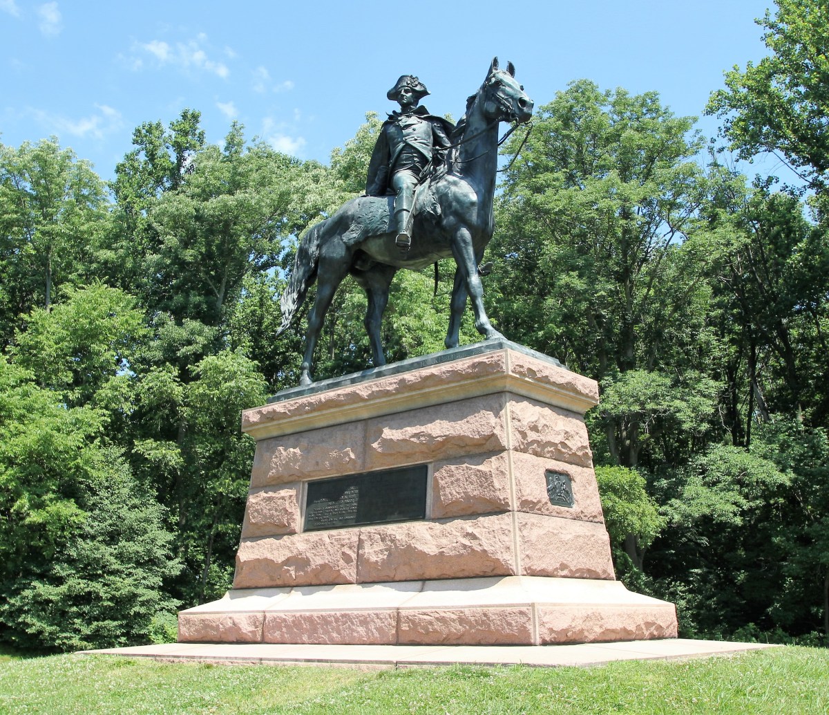 Anthony Wayne Statue