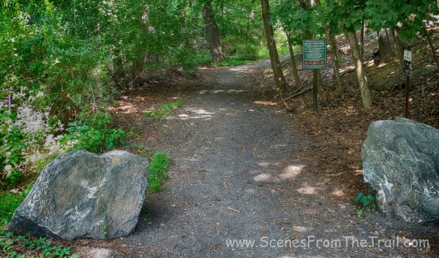 Halsey Pond Park entrance