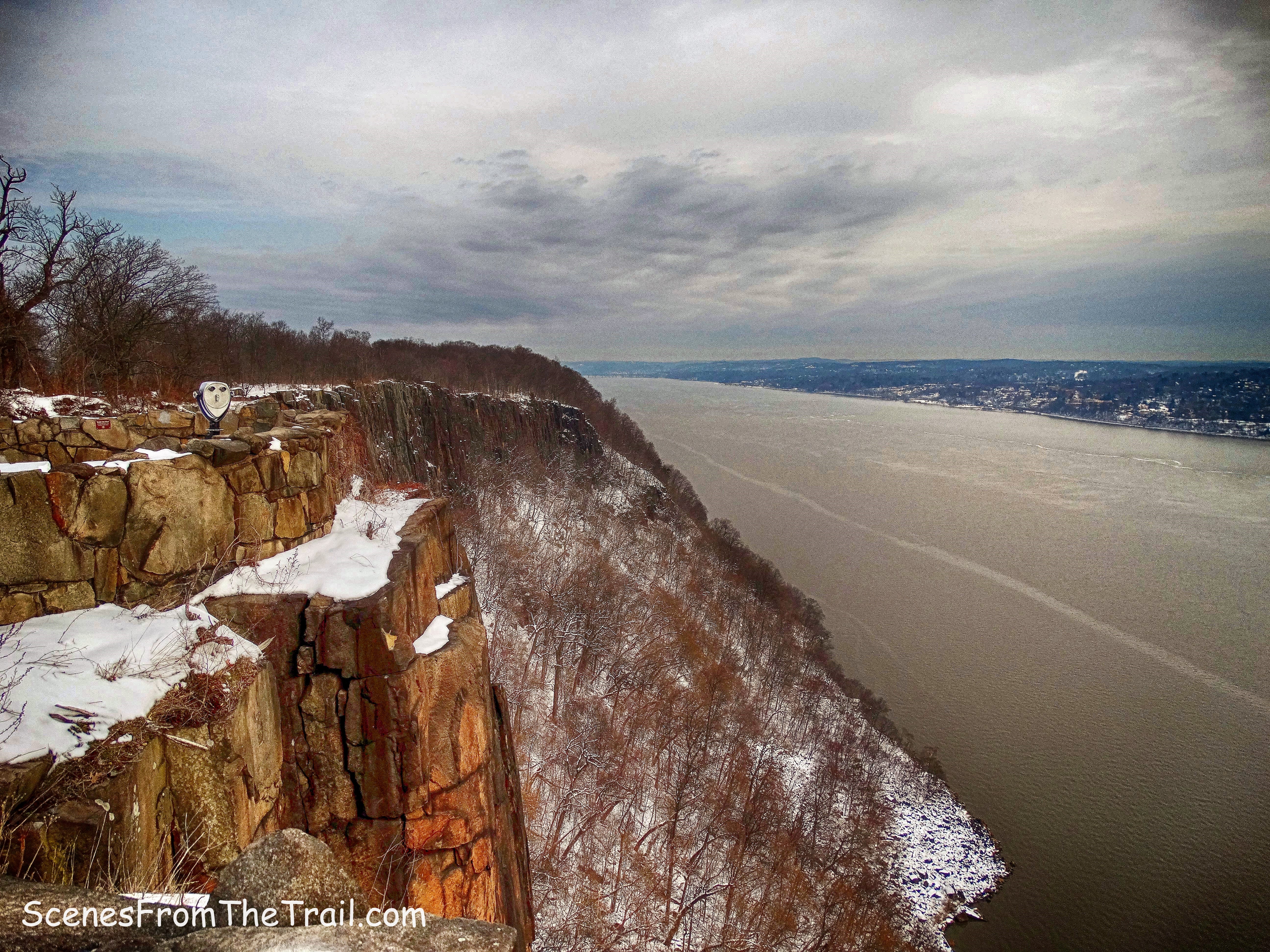 view north up the Hudson