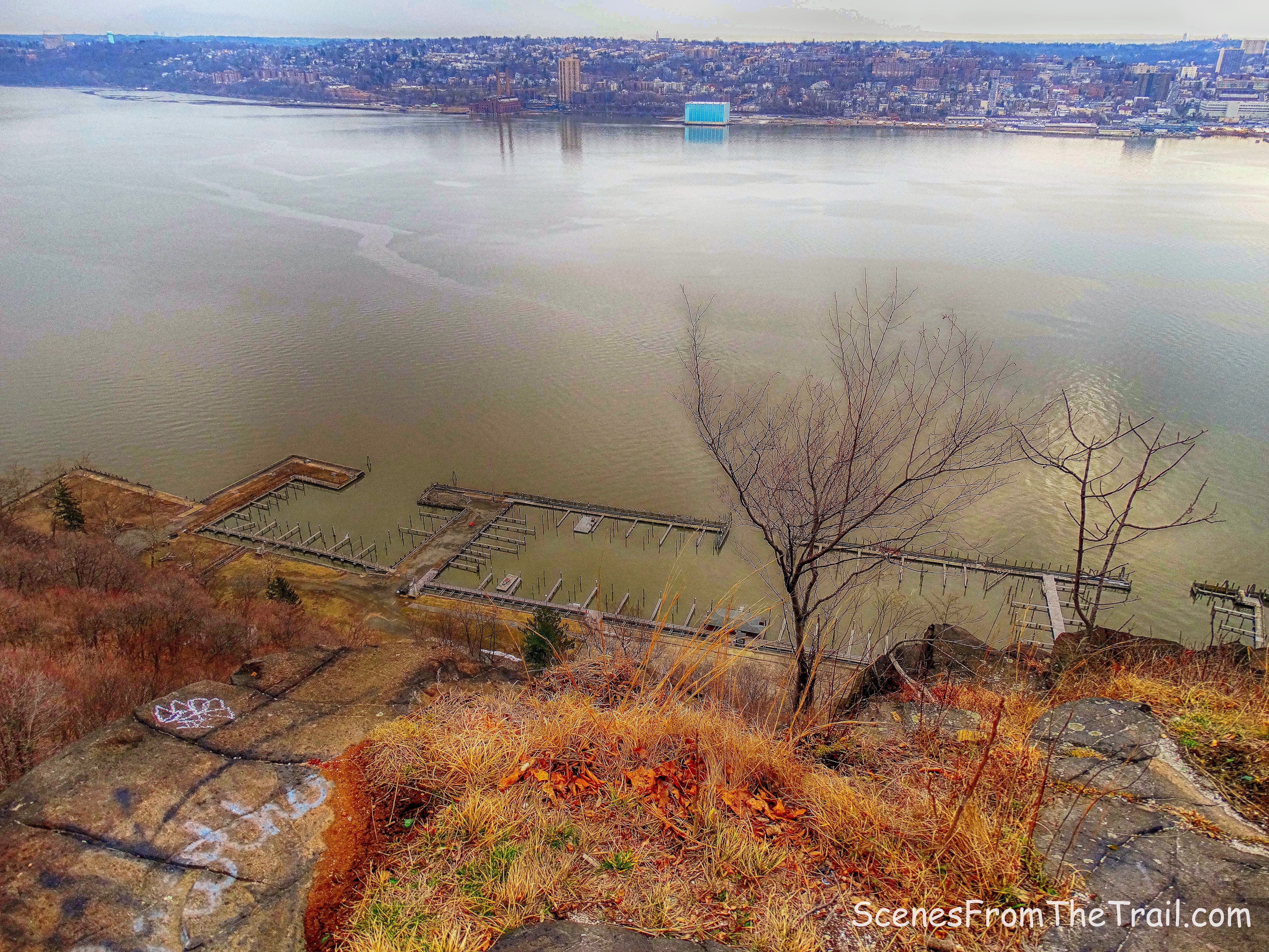 Alpine Boat Basin - Hudson River