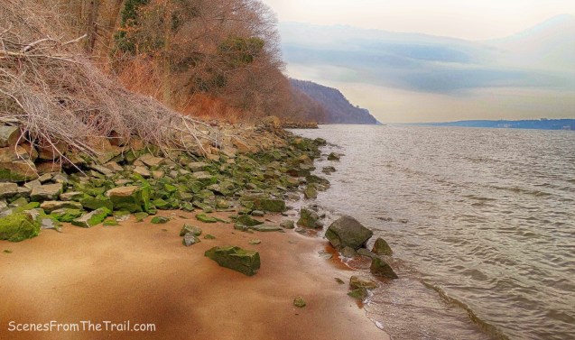 view north from Huyler’s Landing