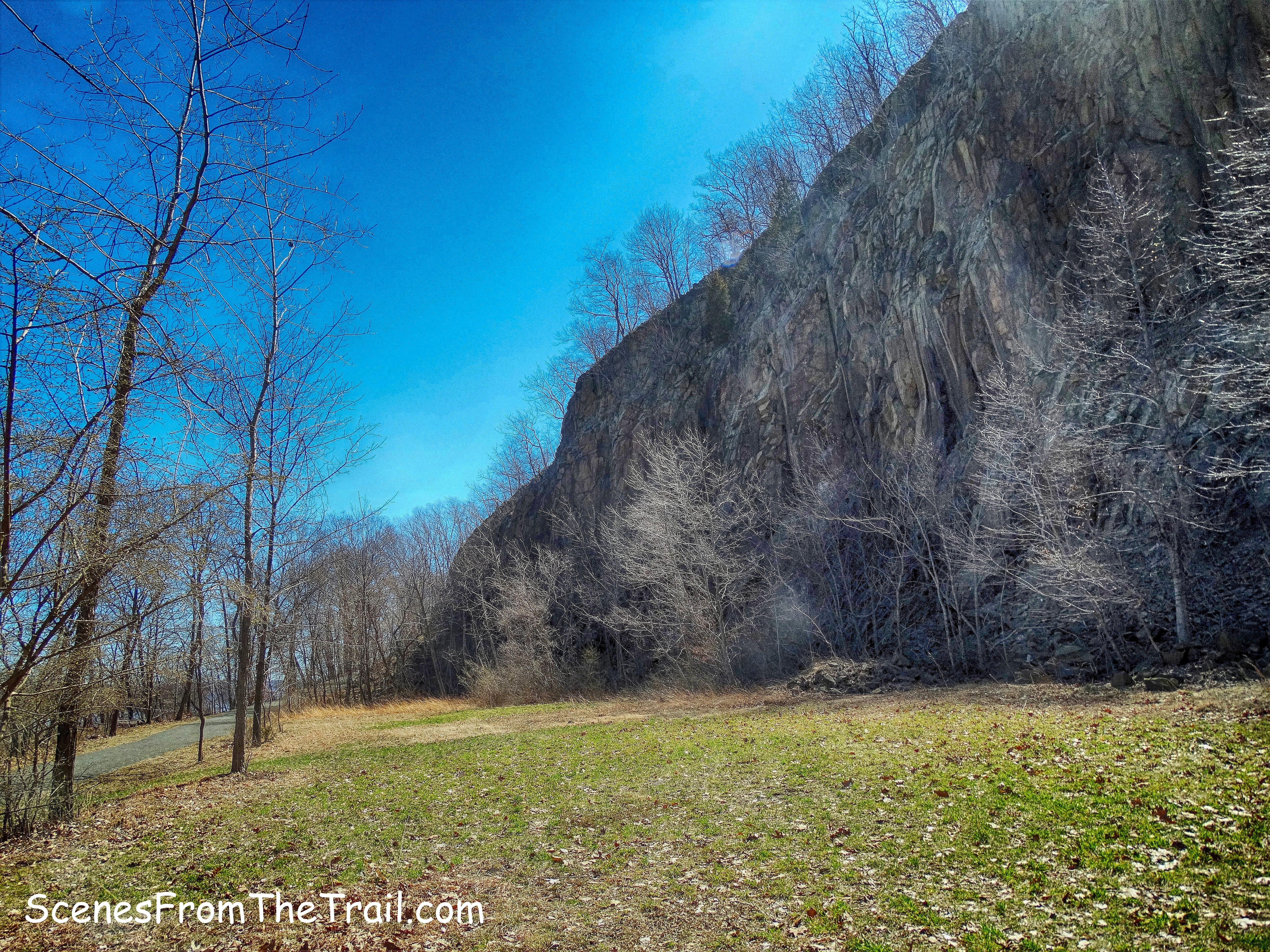 Hook Mountain Bike Path
