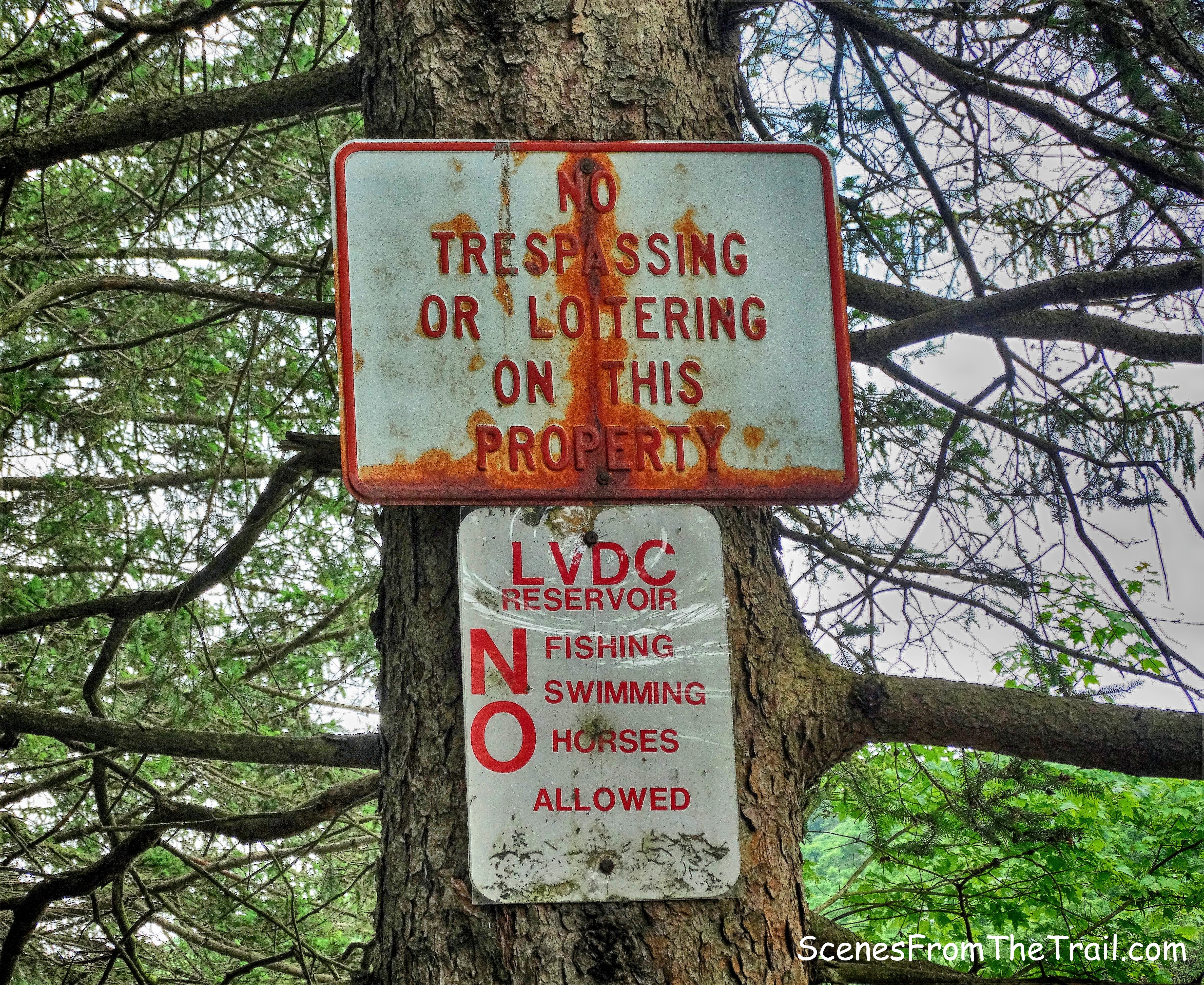 No Trespassing sign