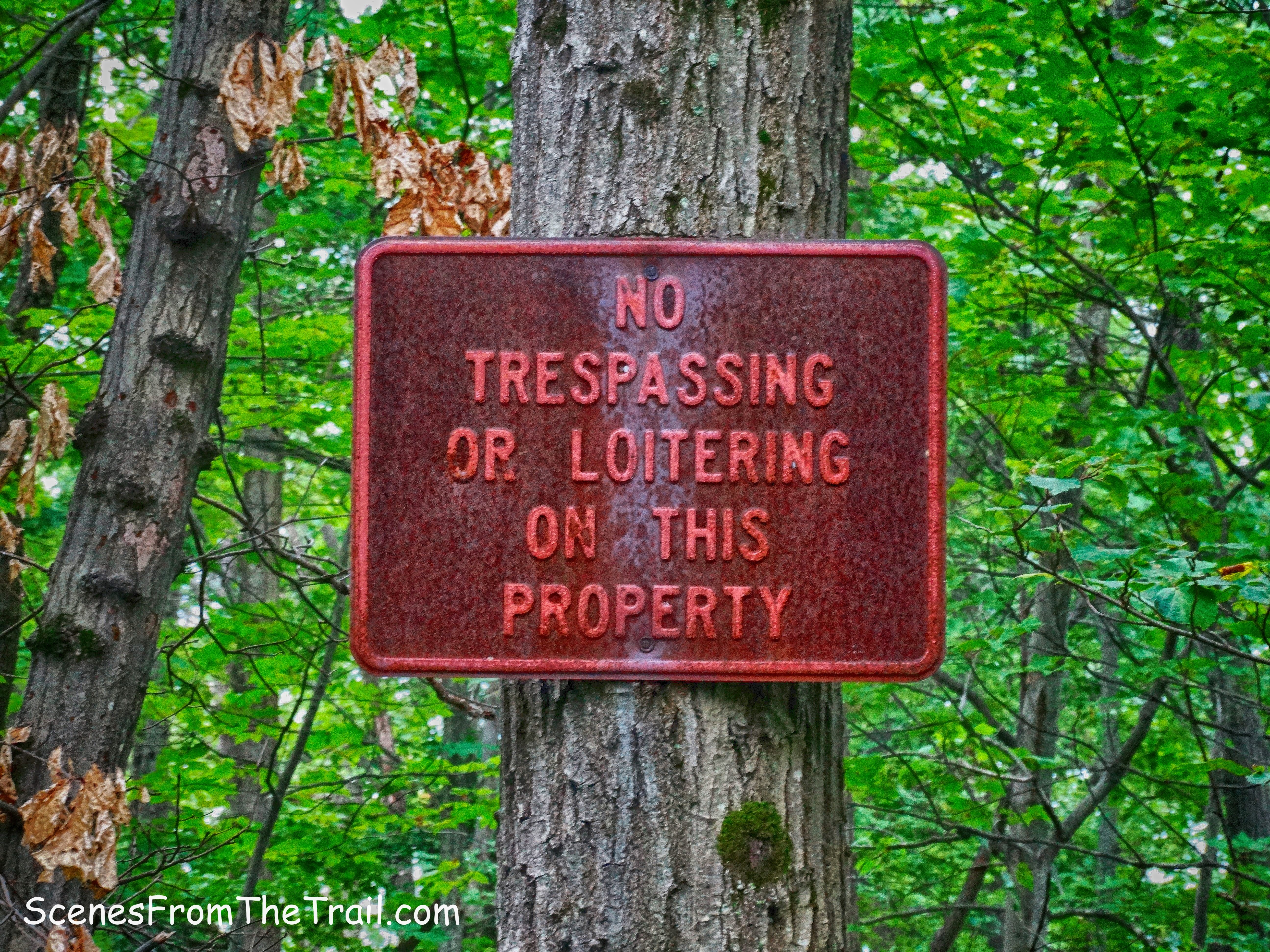 rusty sign