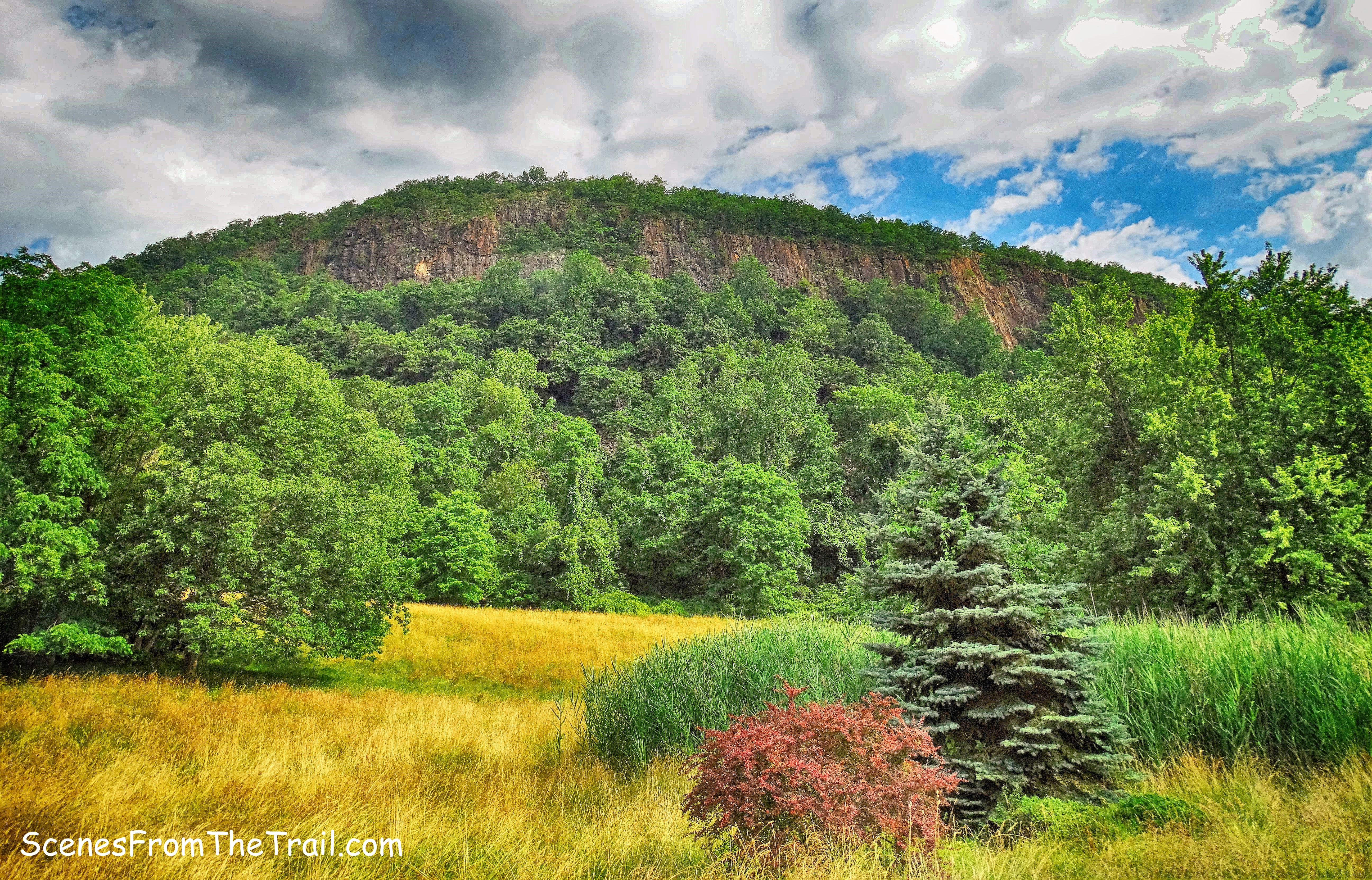 Hook Mountain