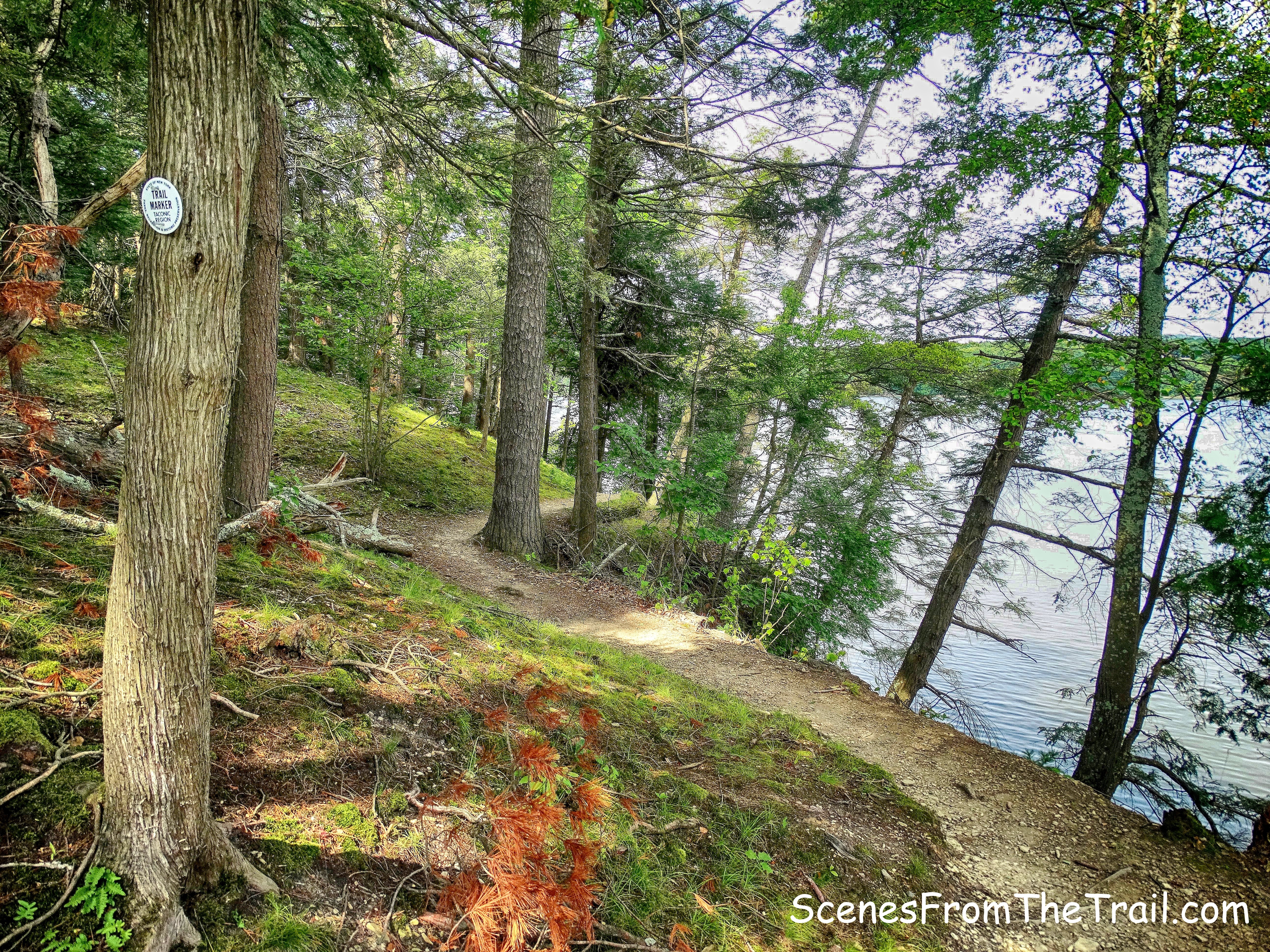 white-blazed River Trail