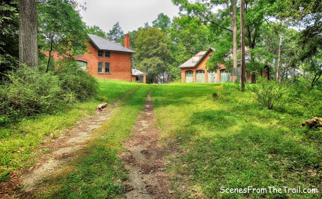 Hoyt House Barn Complex