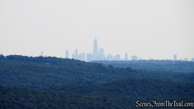 Manhattan skyline from Manaticut Point Trail