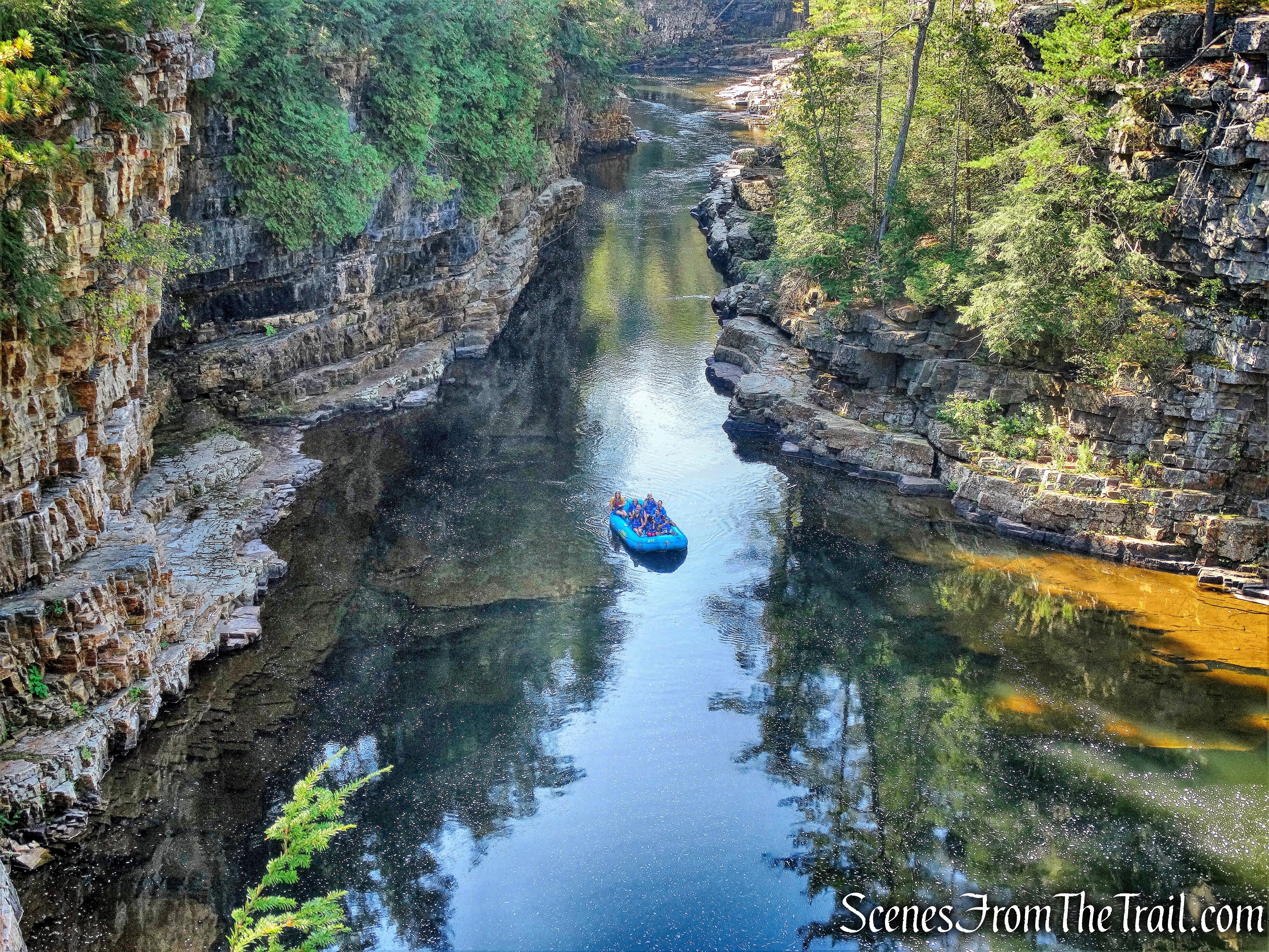 View from the northern end of the Rim Walk Trail