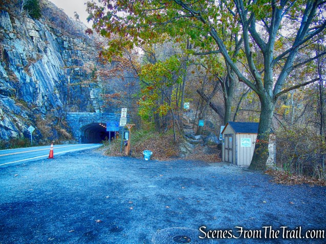 Breakneck Ridge Trailhead