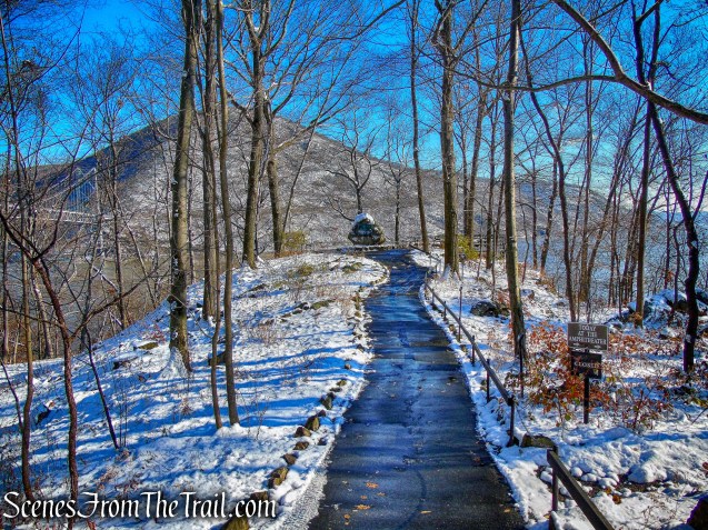 overlook - Trailside Museums and Zoo