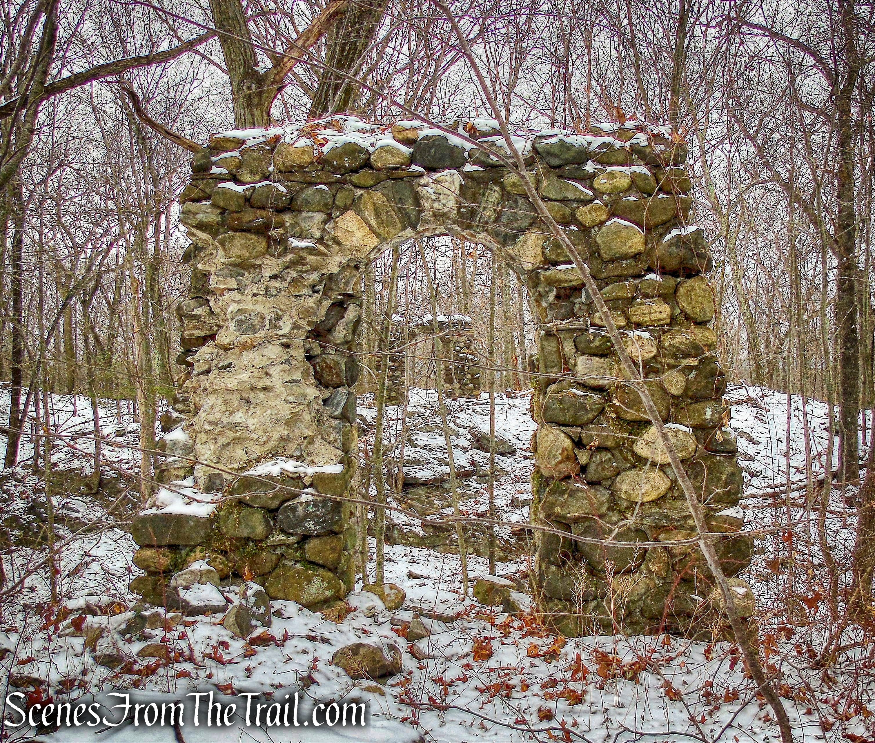bridge abutments - Elda Castle