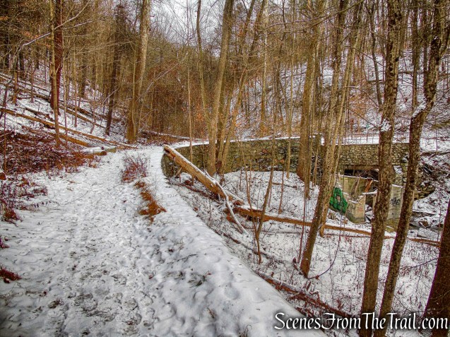 Indian Brook Falls Trail