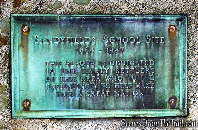 Sandyfields School Site plaque