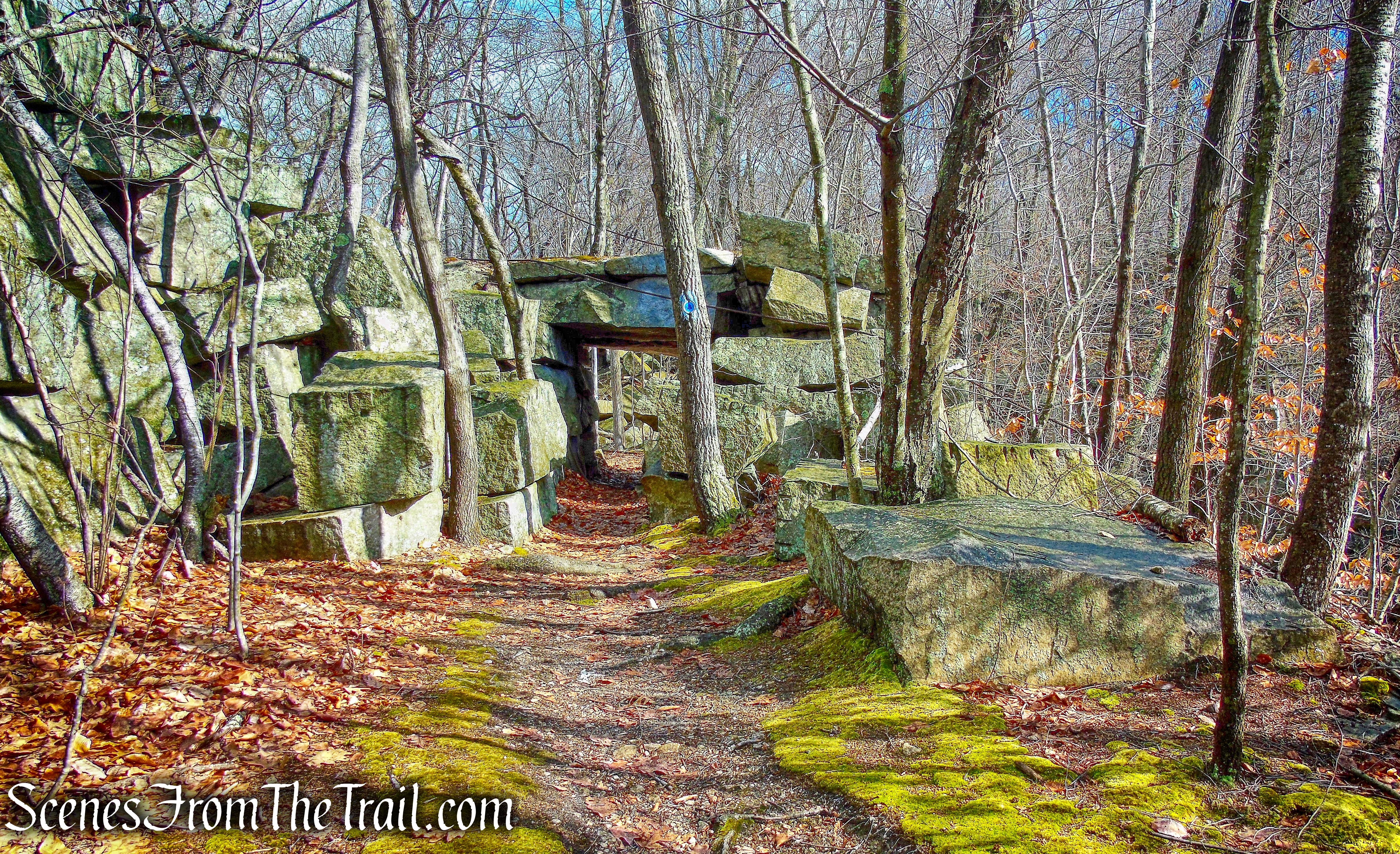 rock bridge - High Quarry Trail