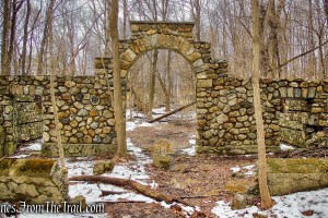 Dairy building - Mohegan Farm ruins