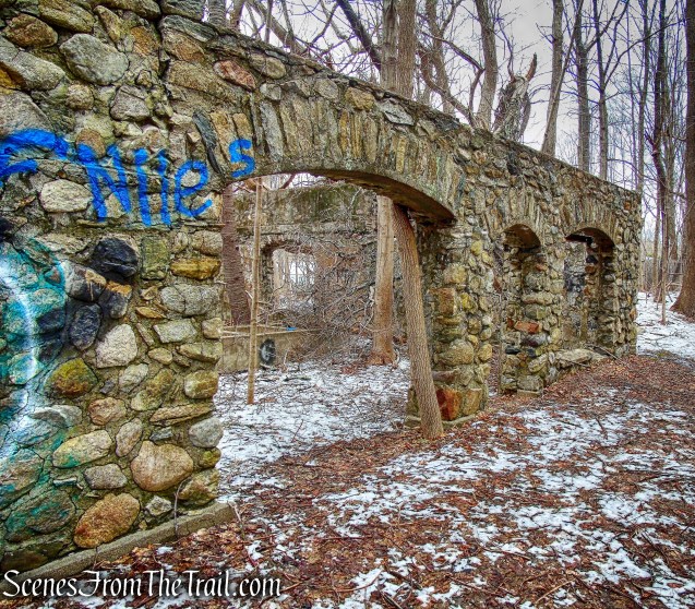 general purpose building - Mohegan Farm ruins