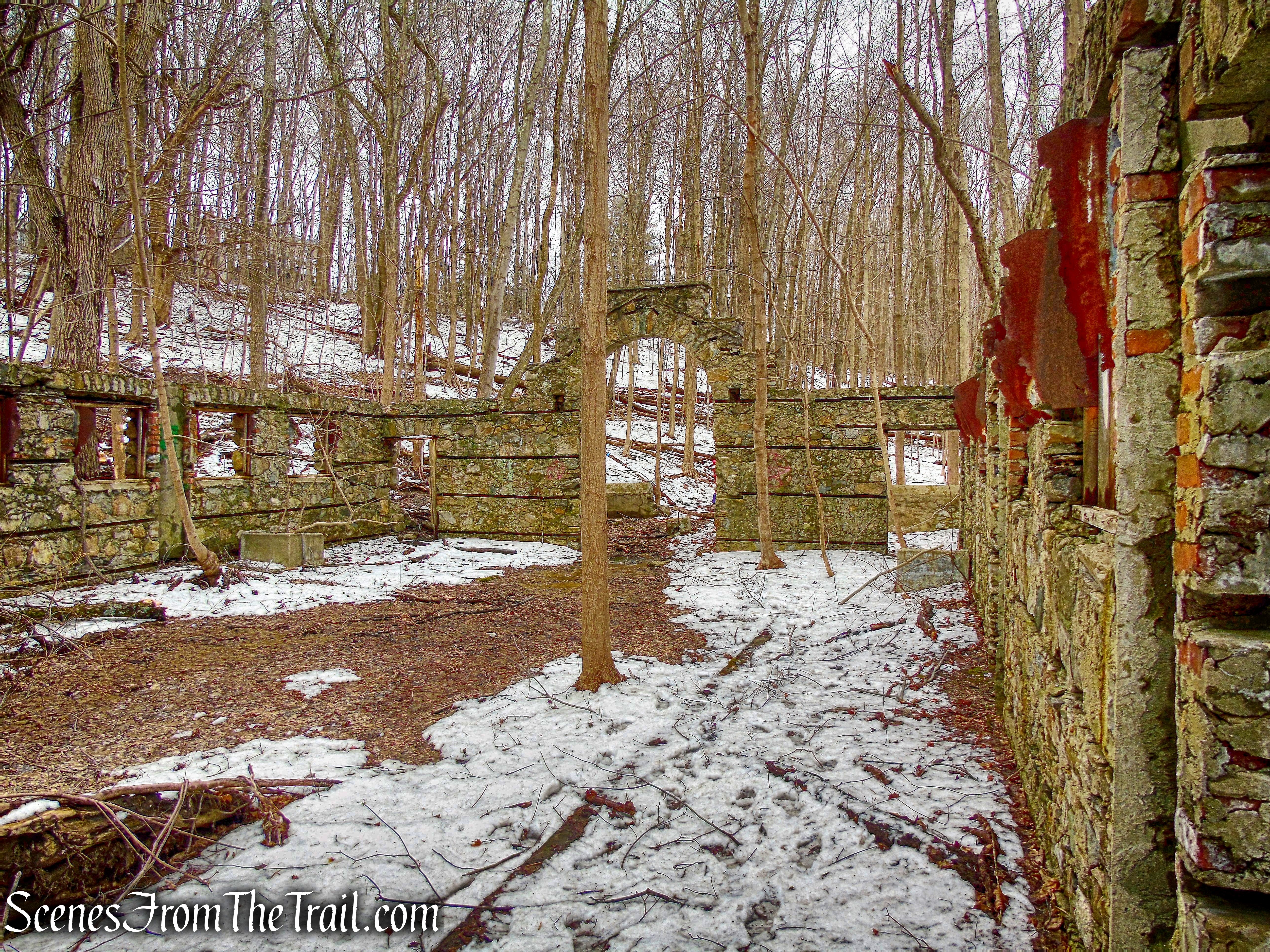 Dairy building - Mohegan Farm ruins