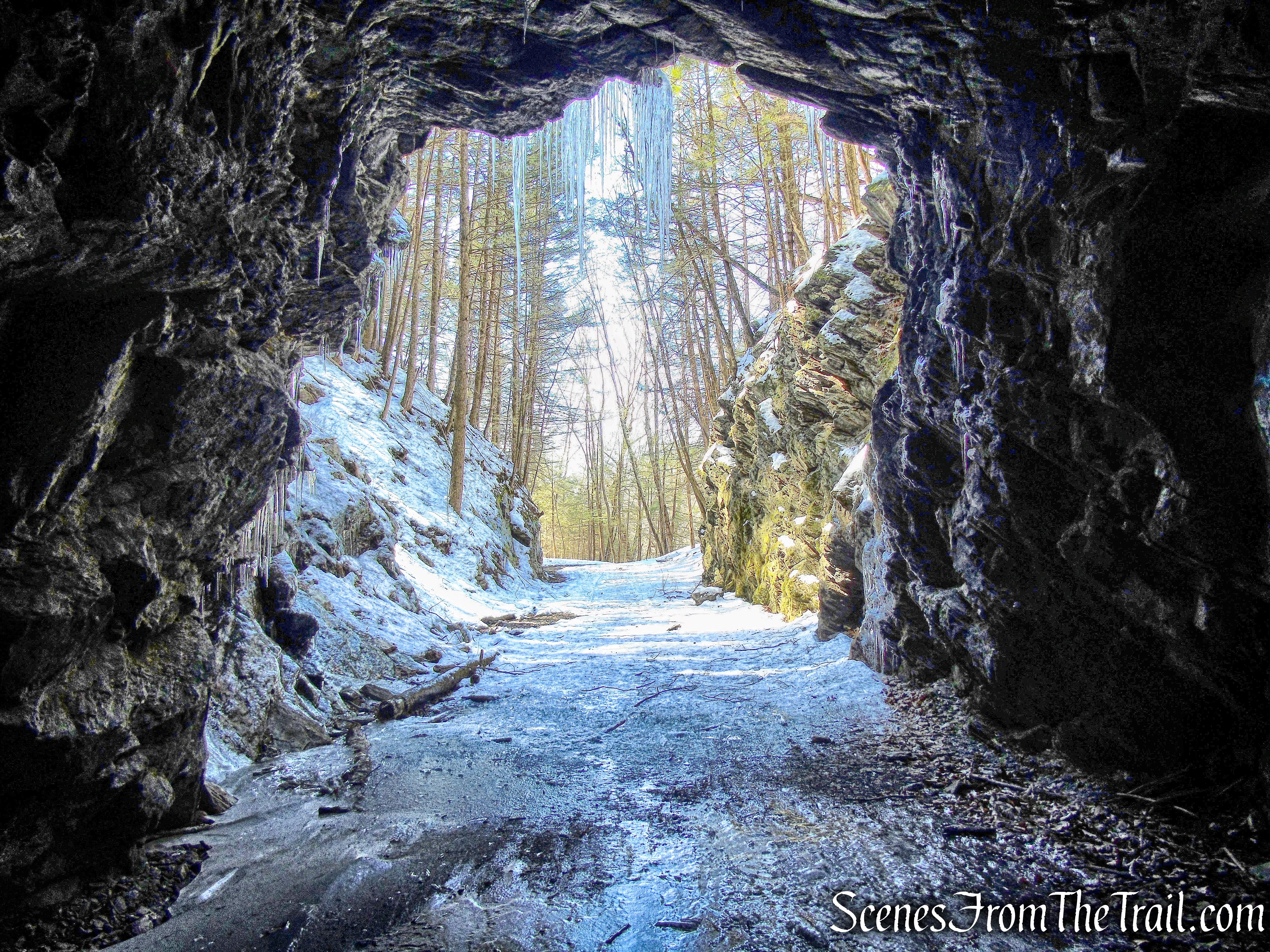 railroad tunnel - Pinney Loop Trail