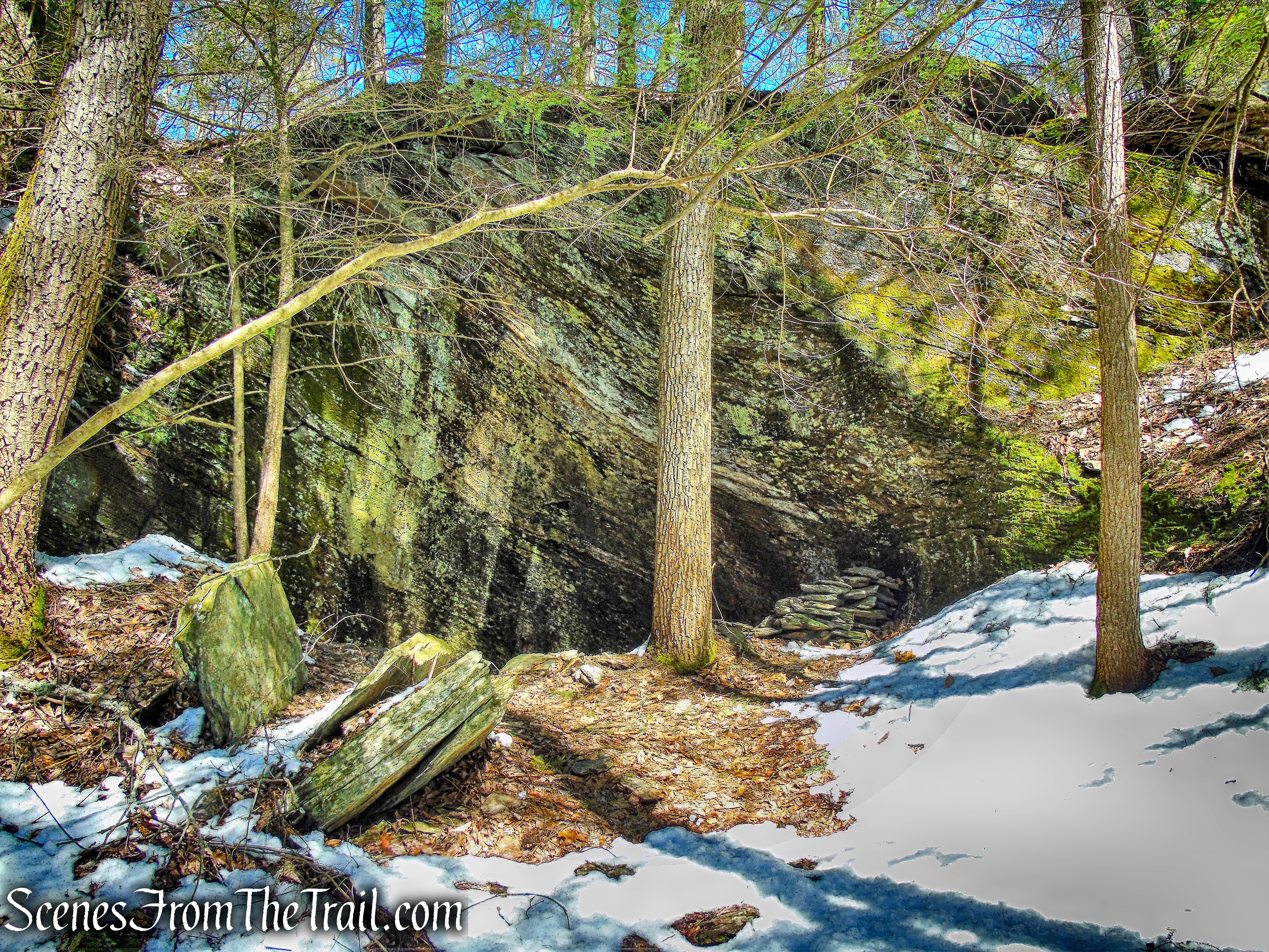 natural stone shelter - Upper Loop Trail