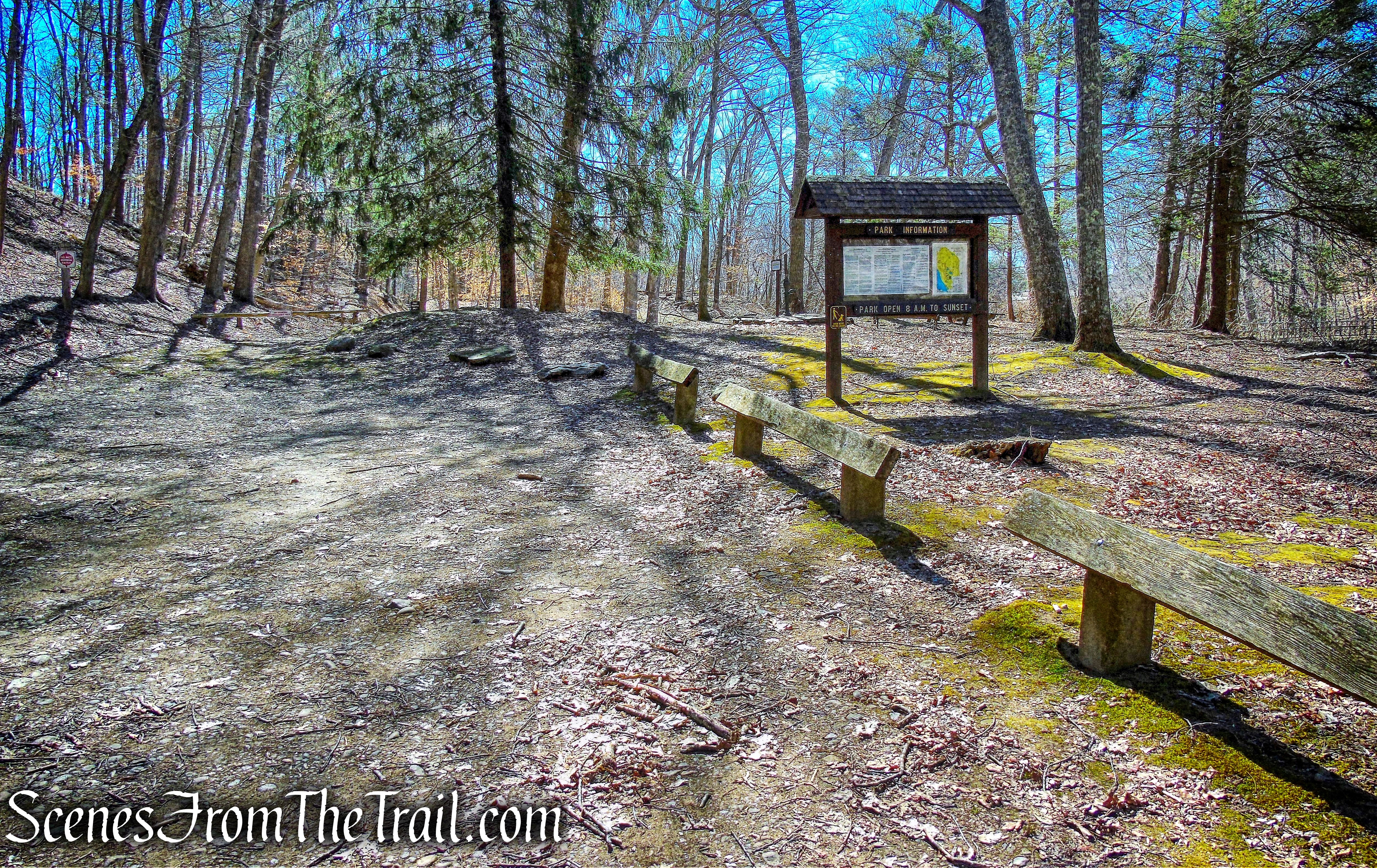 goldfish pond parking area - Gillette Castle