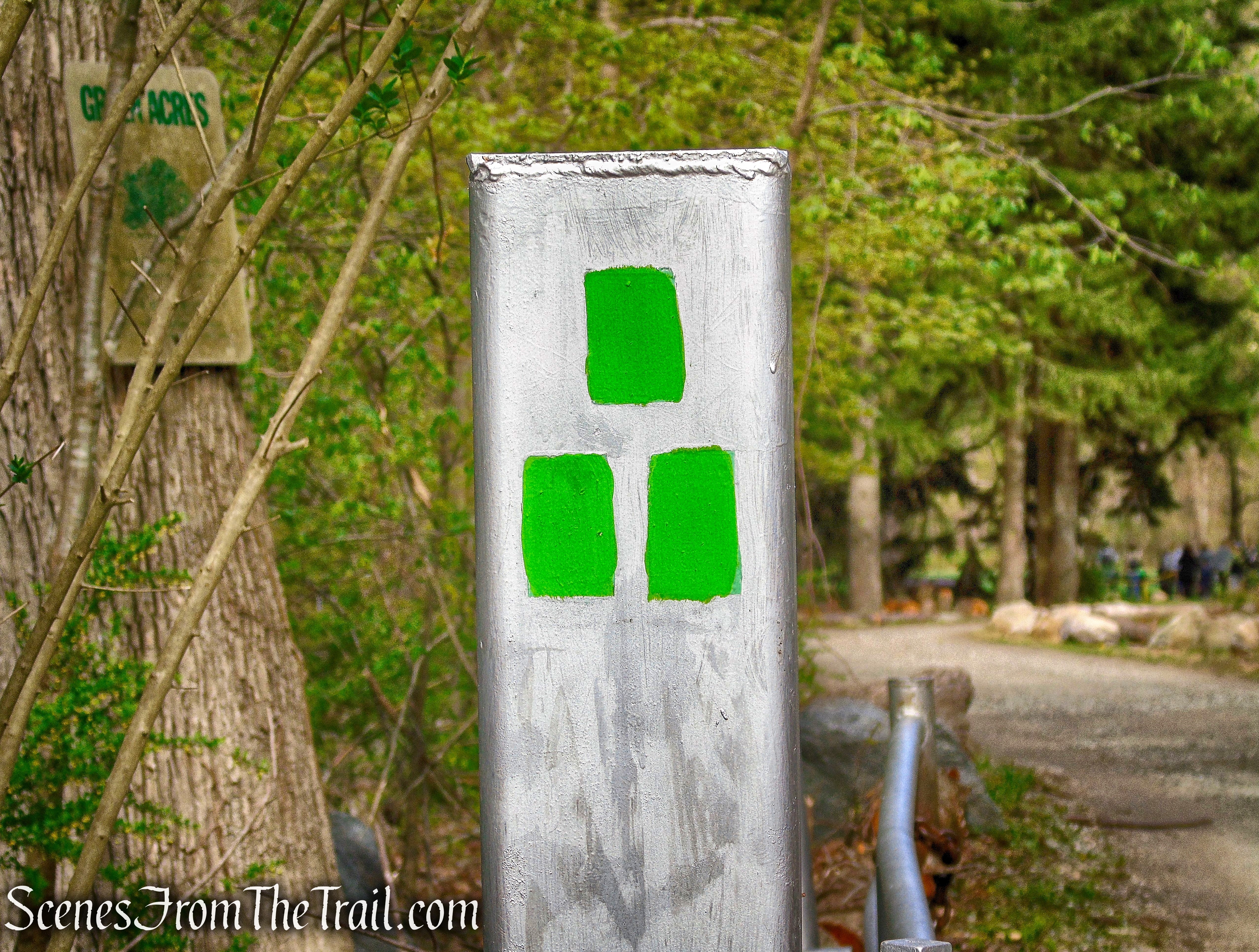 start of the Otter Hole Trail