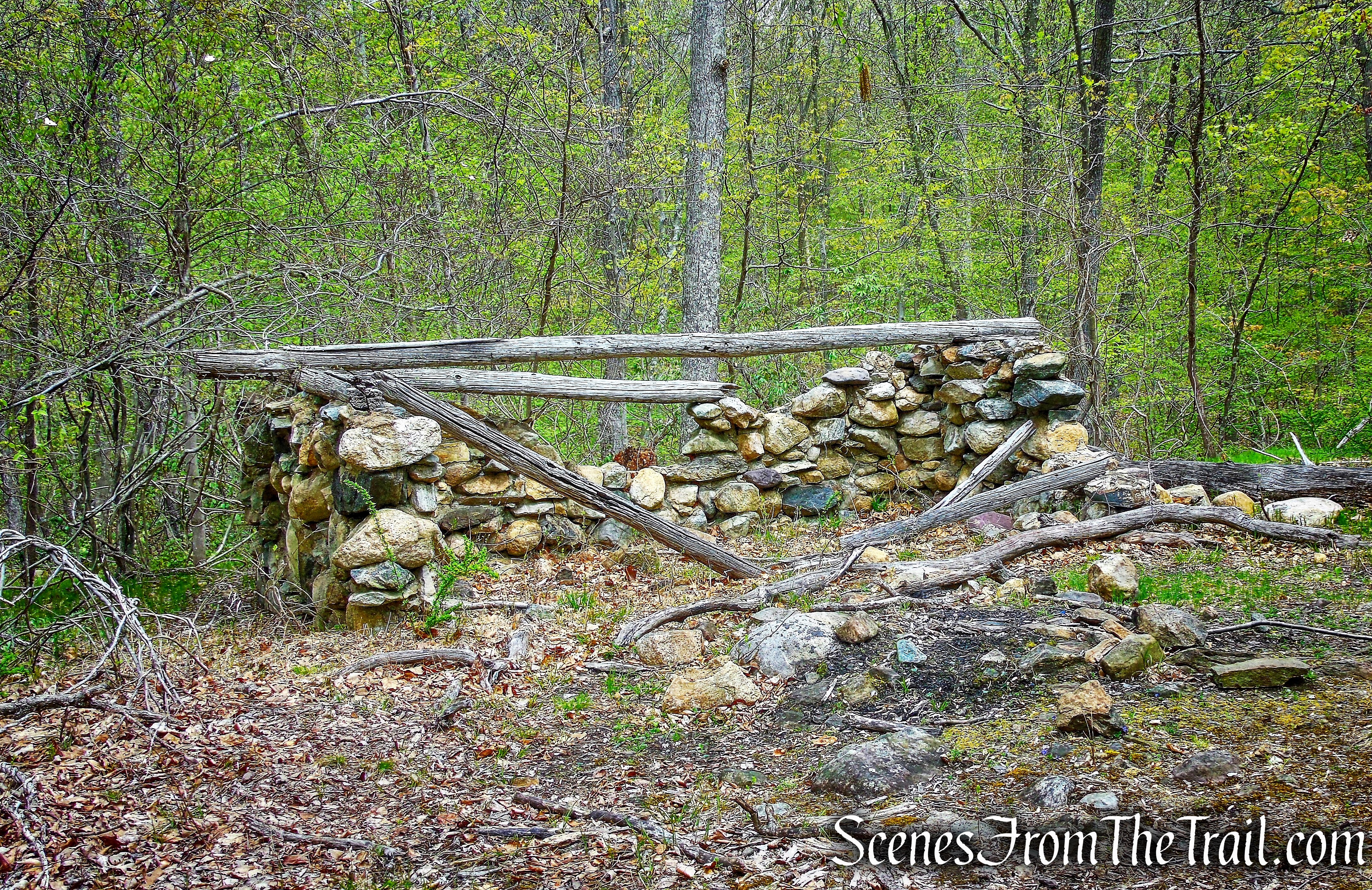 ruins of a stone shelter