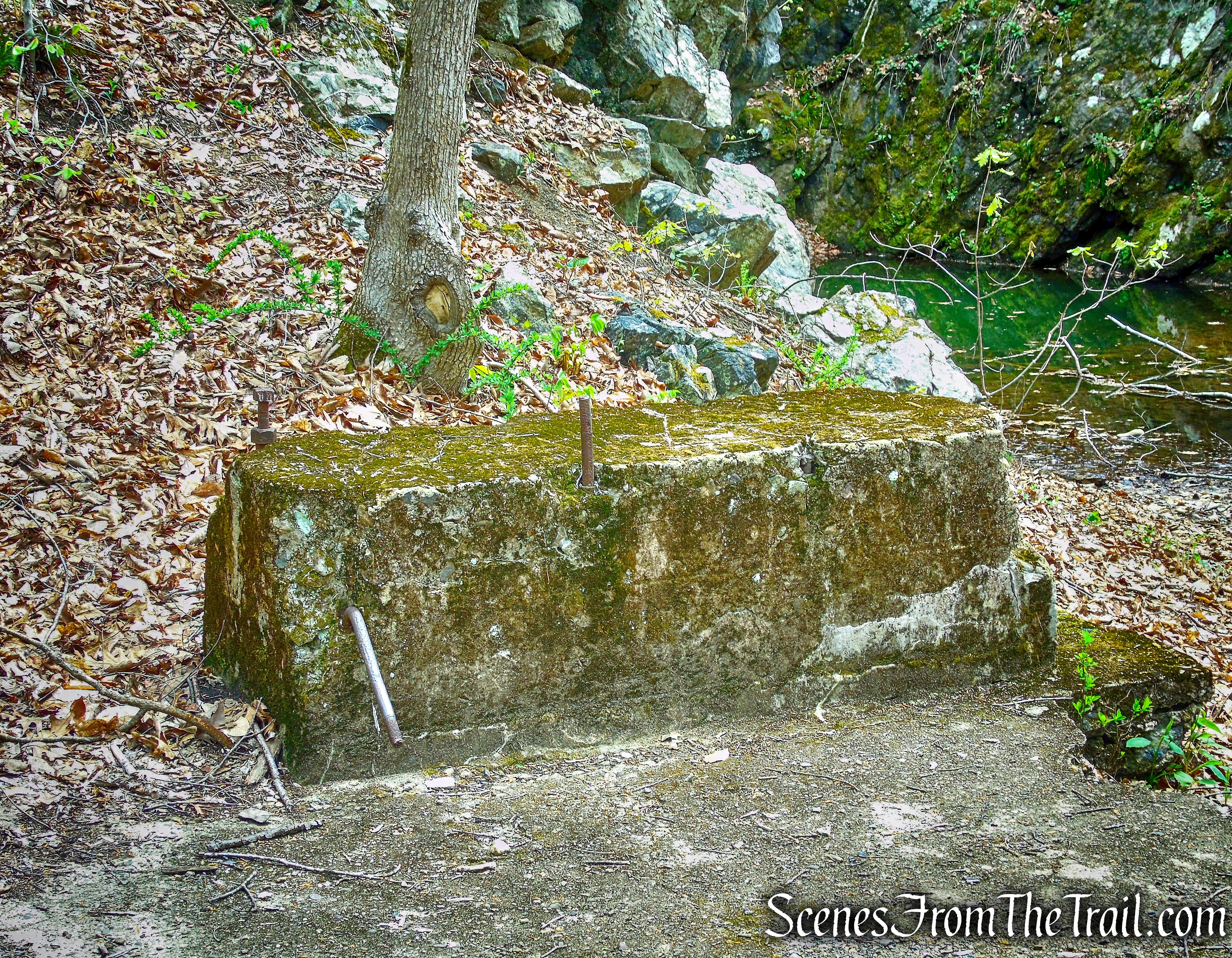 concrete pad - Blue Mine