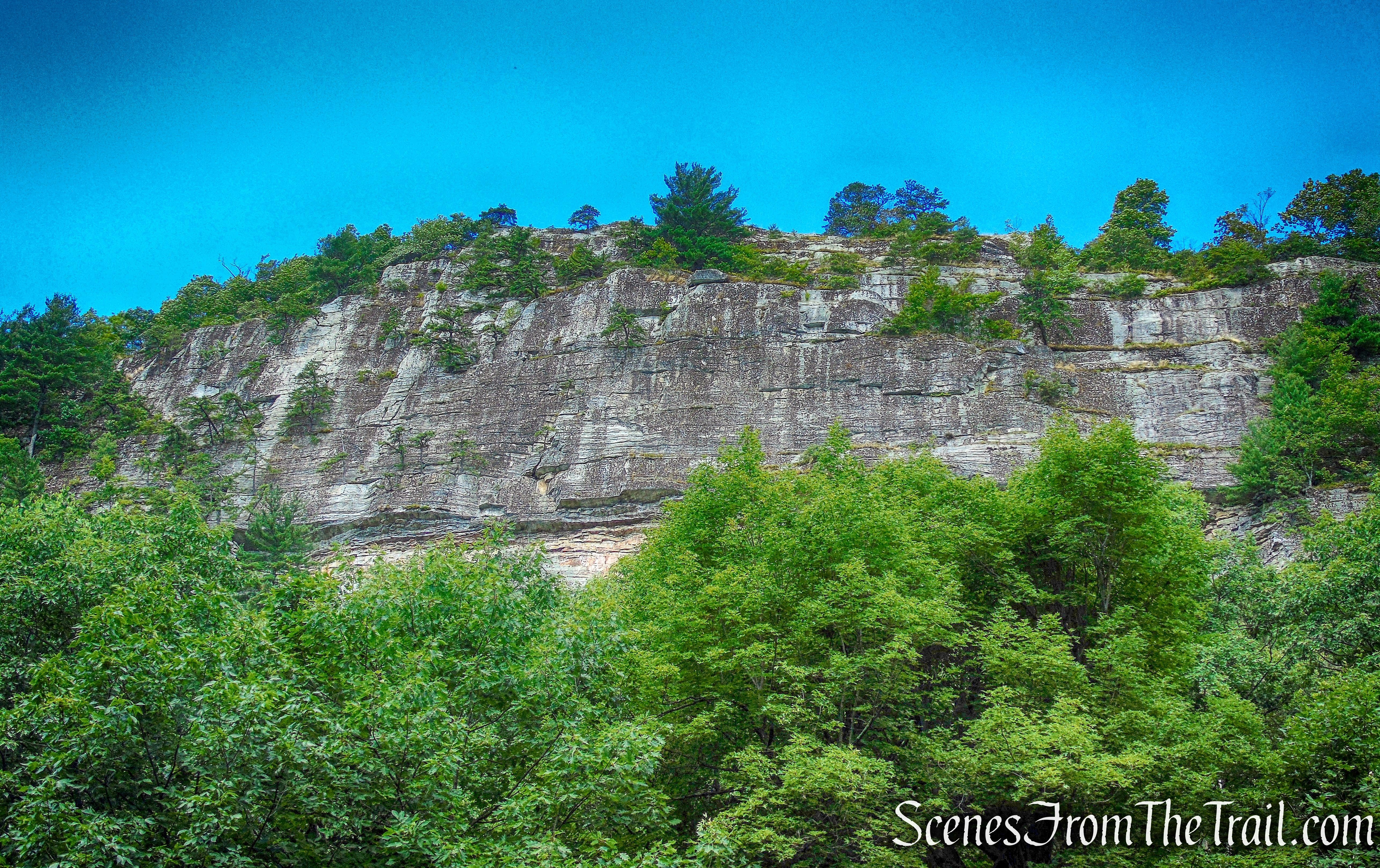 Trapps Cliffs