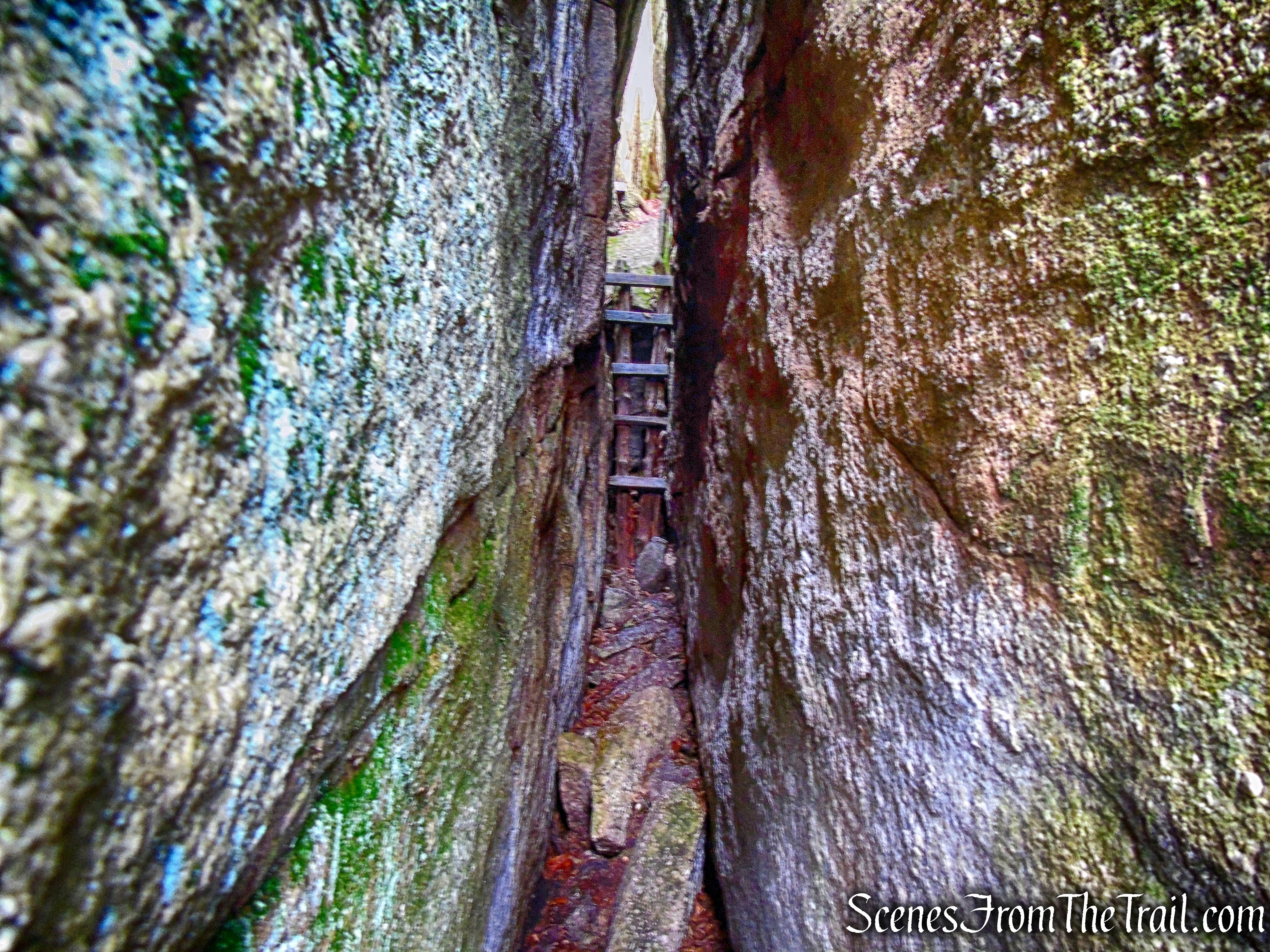Rock Rift Trail