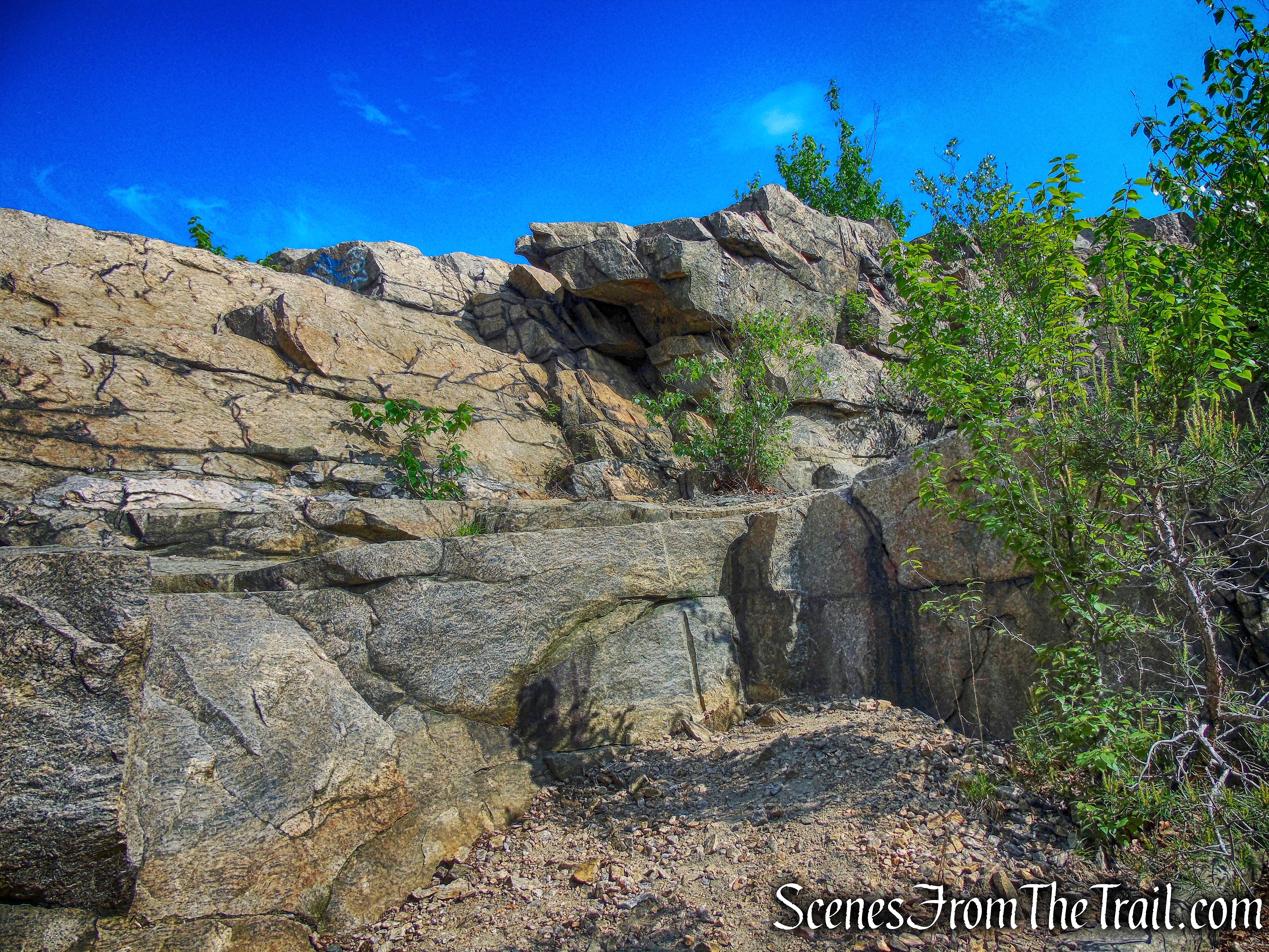 quarry cliffs - Purple History Loop
