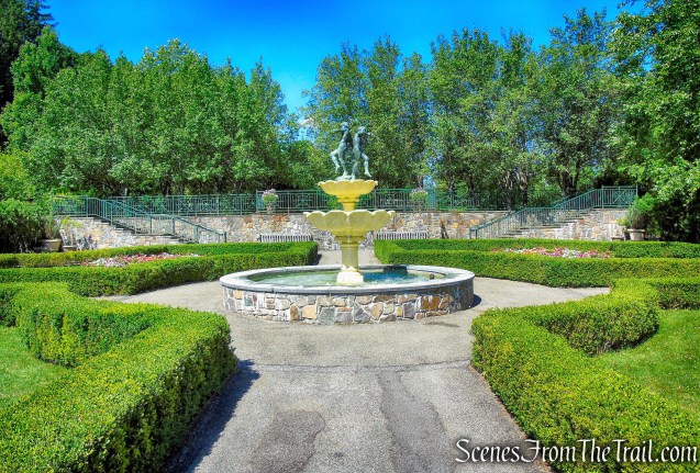 Lasdon Memorial Garden