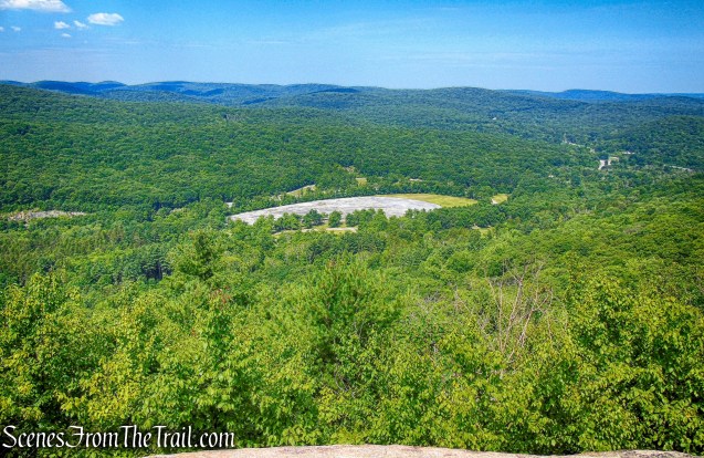 west-facing viewpoint - Appalachian Trail