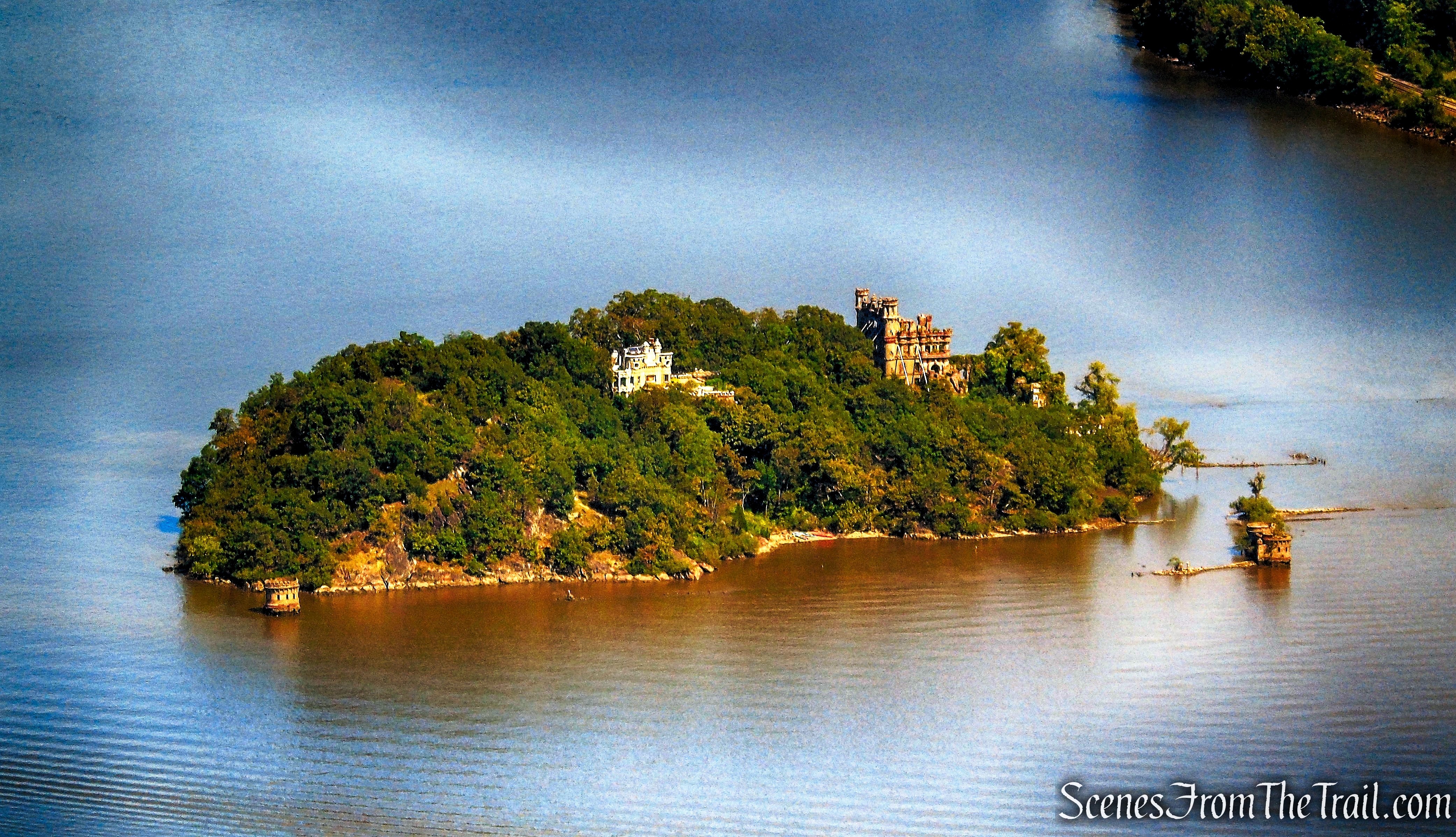 Pollopel Island, with the ruins of Bannerman’s Castle.