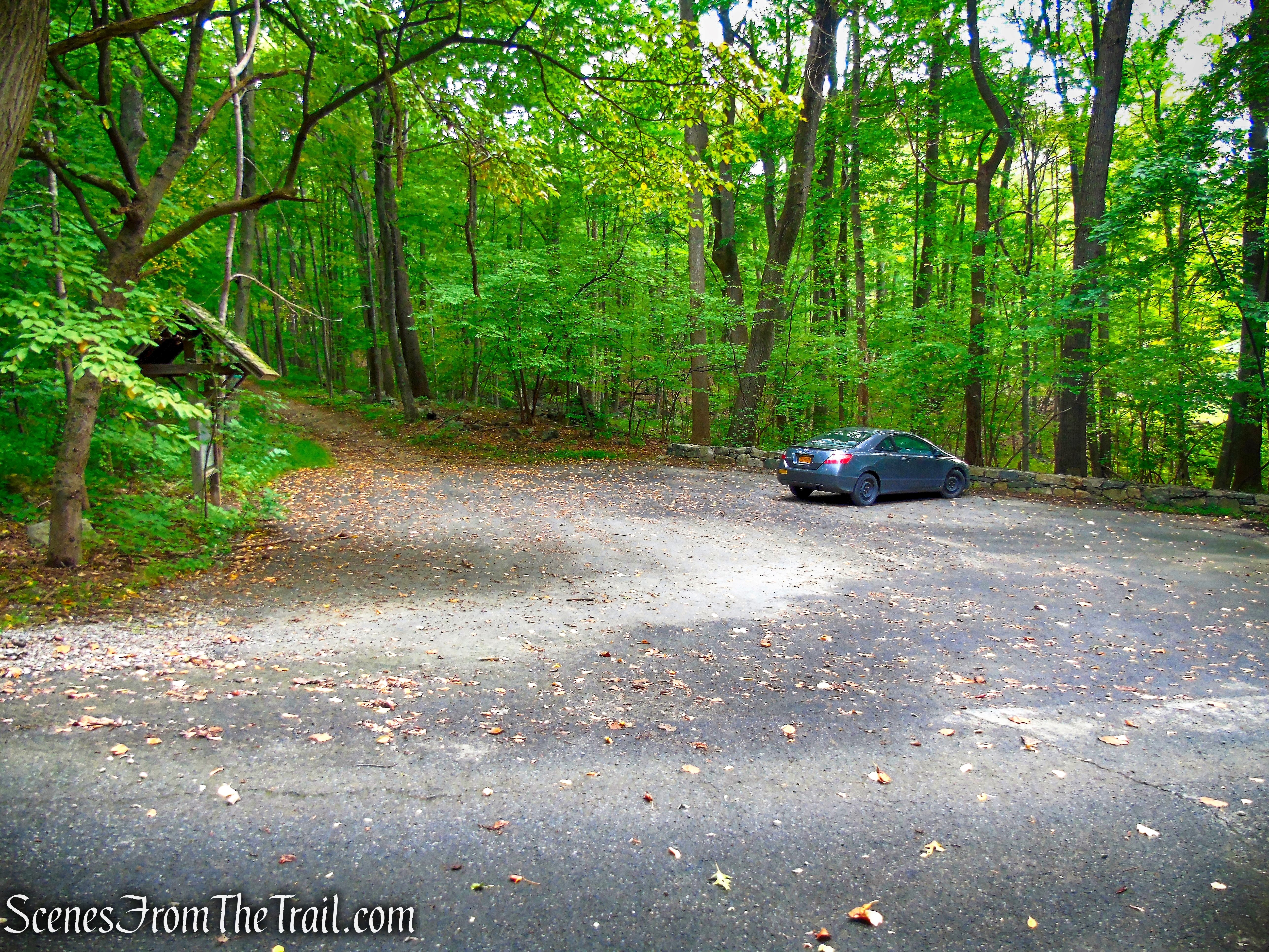 Nelsonville Footpath trailhead