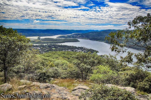 south-facing view - Undercliff Trail