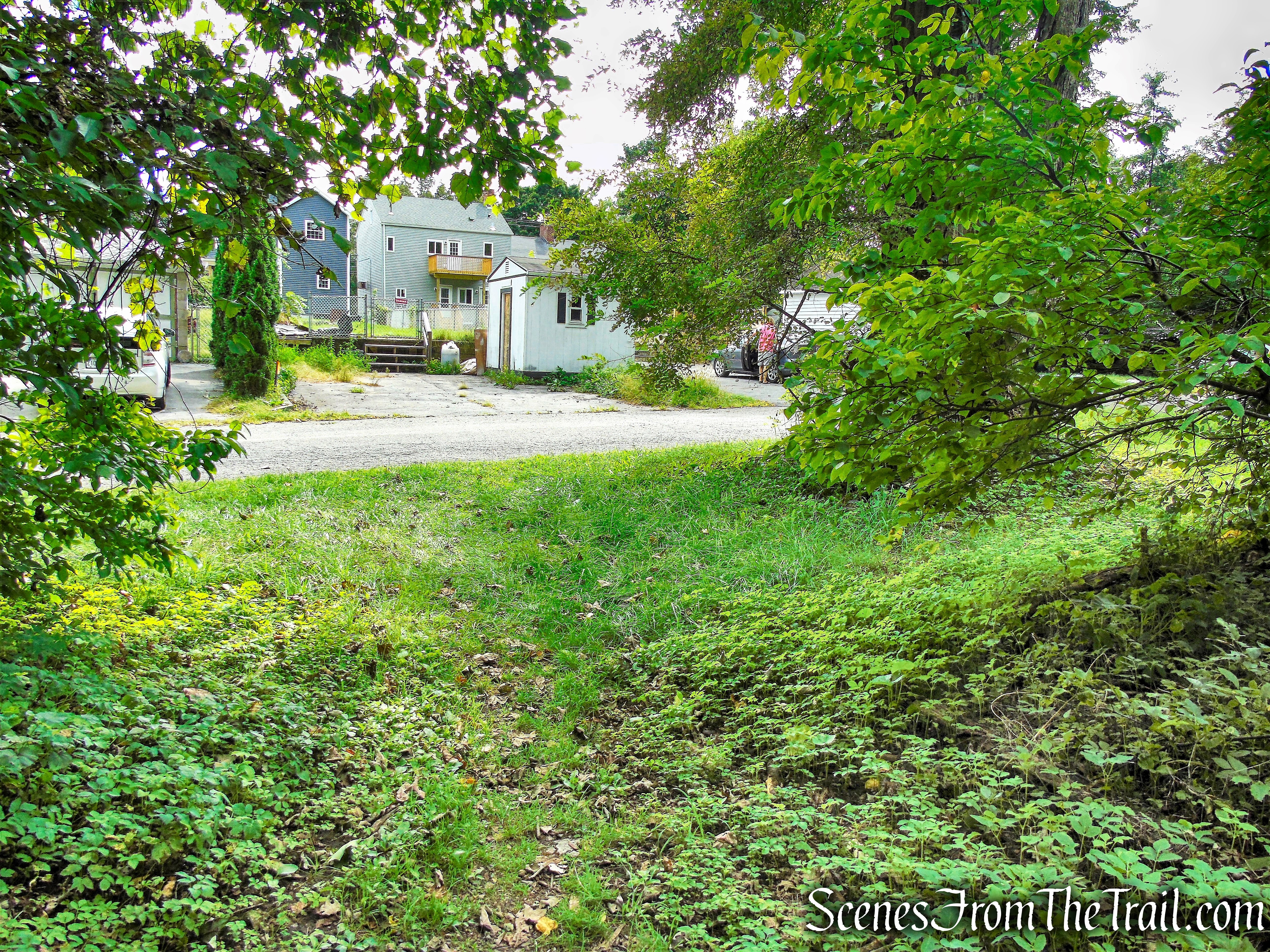 terminus of Nelsonville Footpath