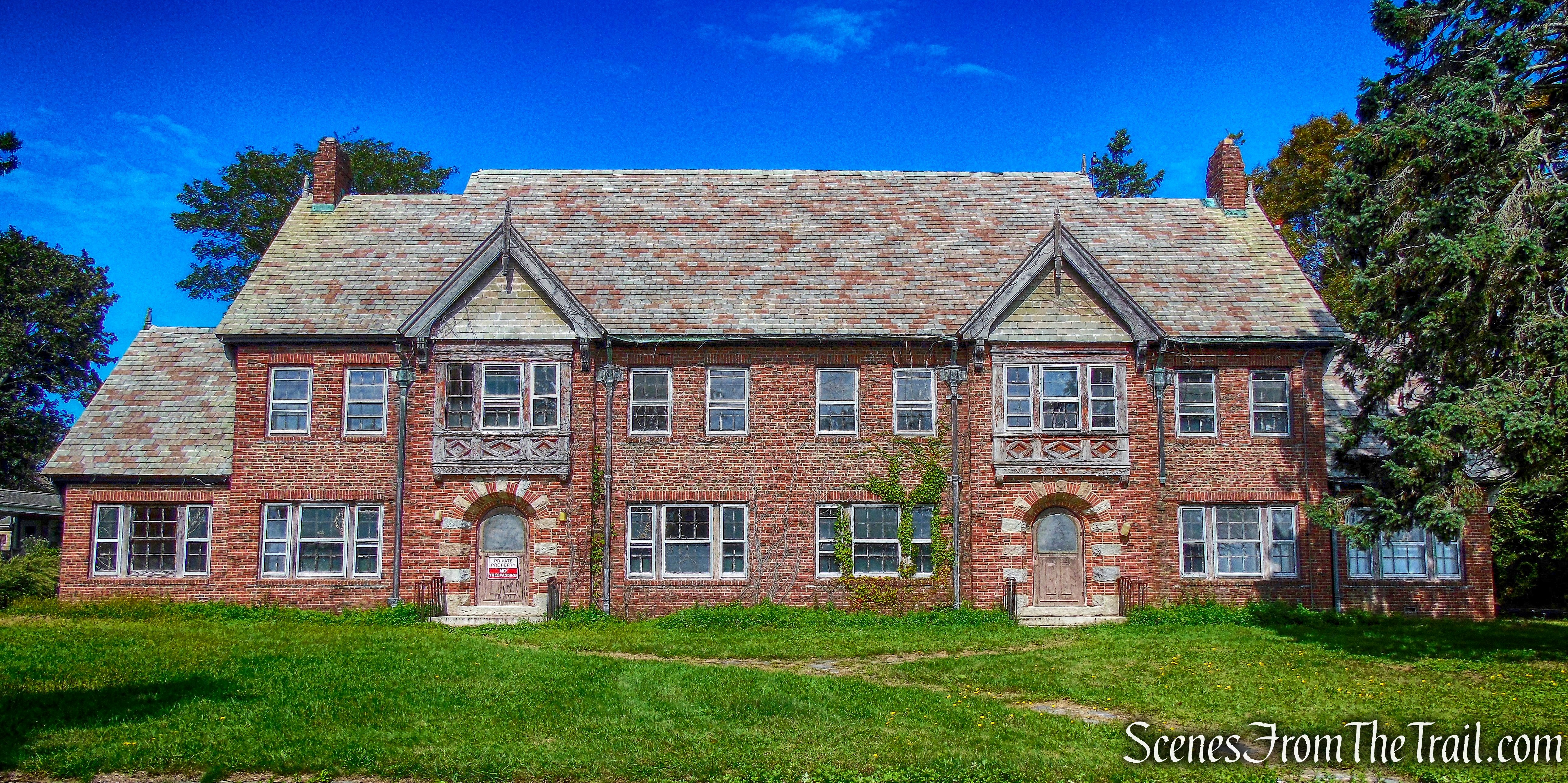Duplex - Seaside Sanatorium