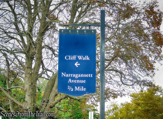 Cliff Walk entrance on Memorial Boulevard
