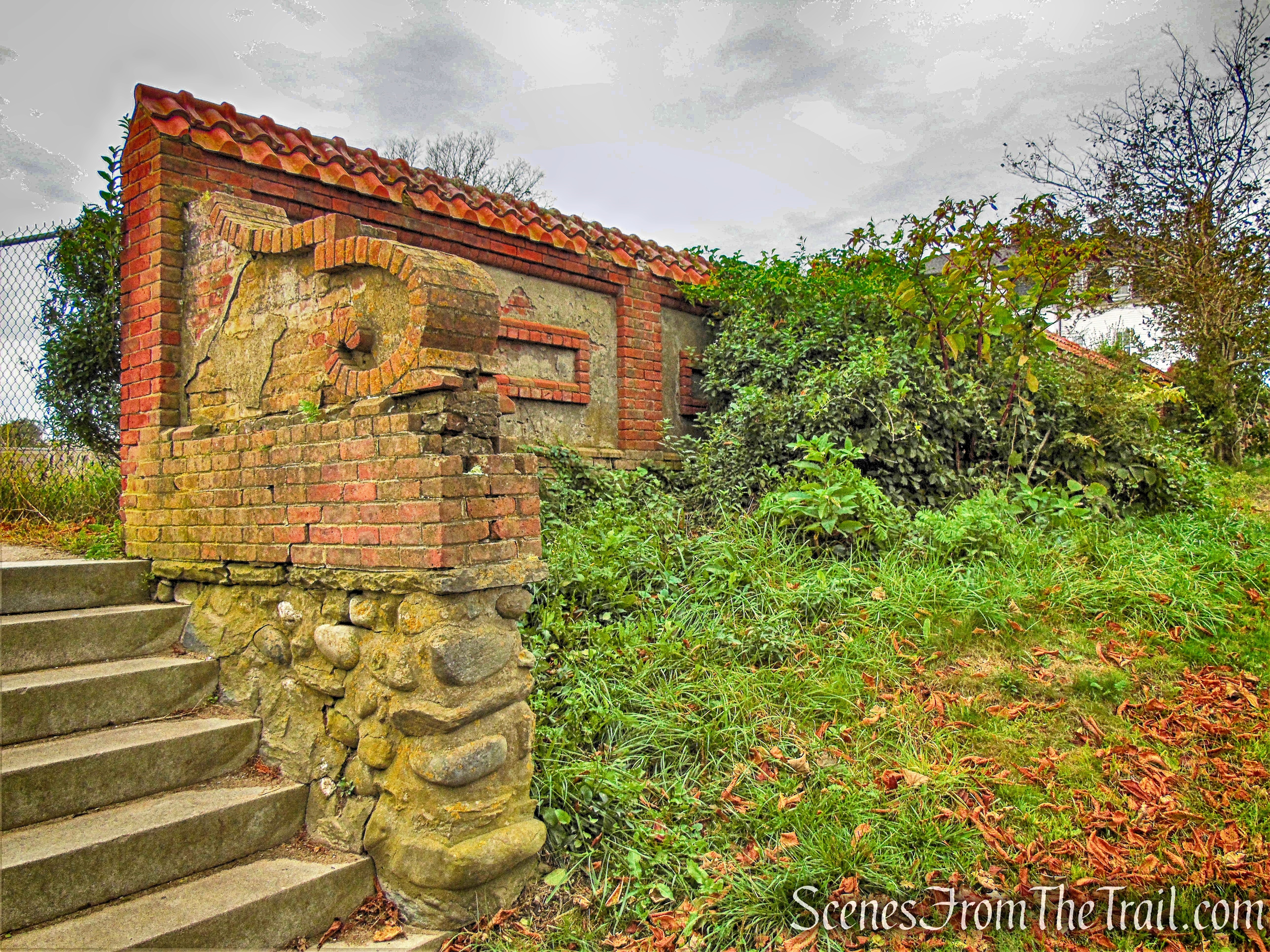 2. Forty Steps to Ruggles Ave.