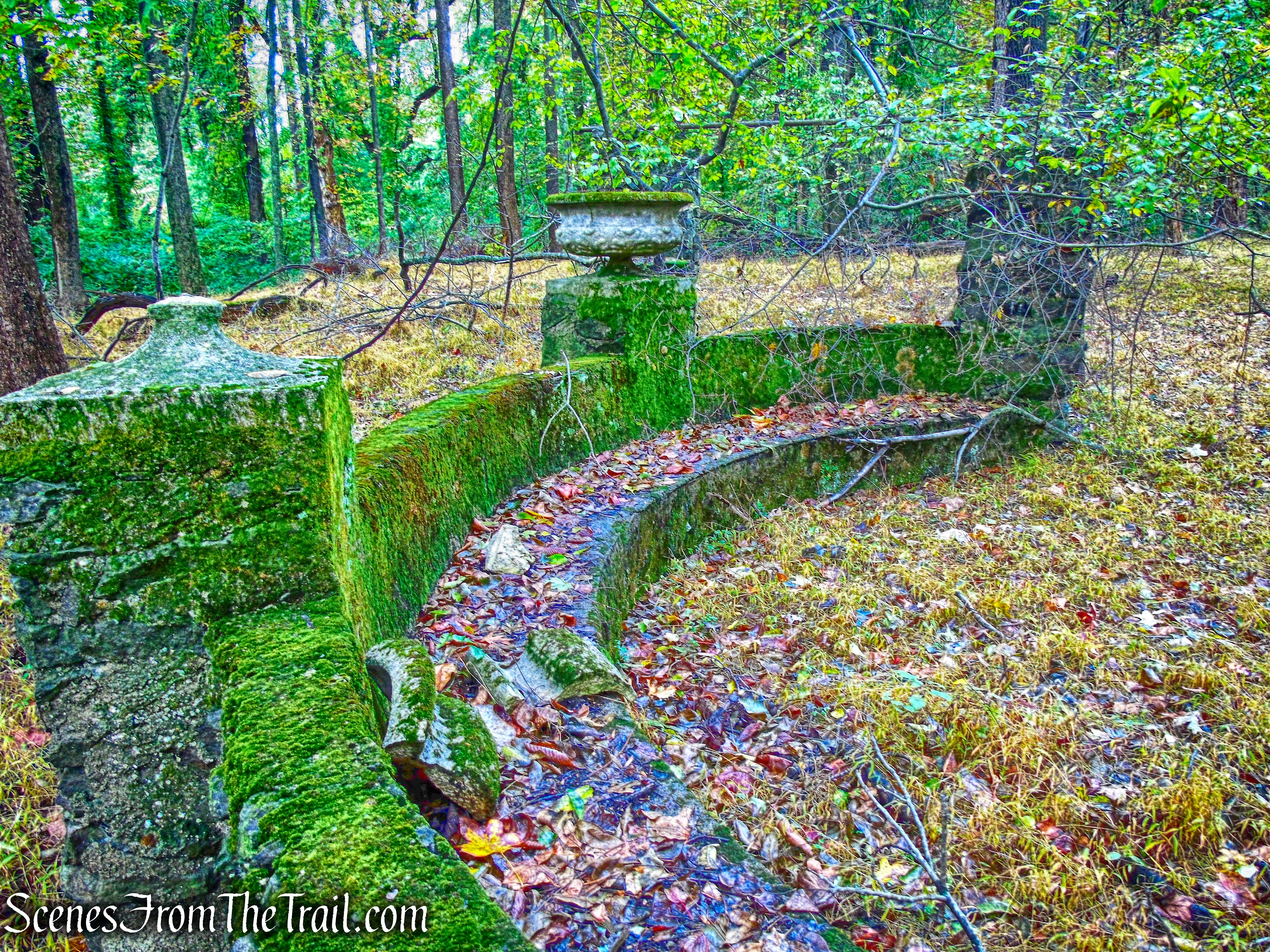 ruins - George's Island Park