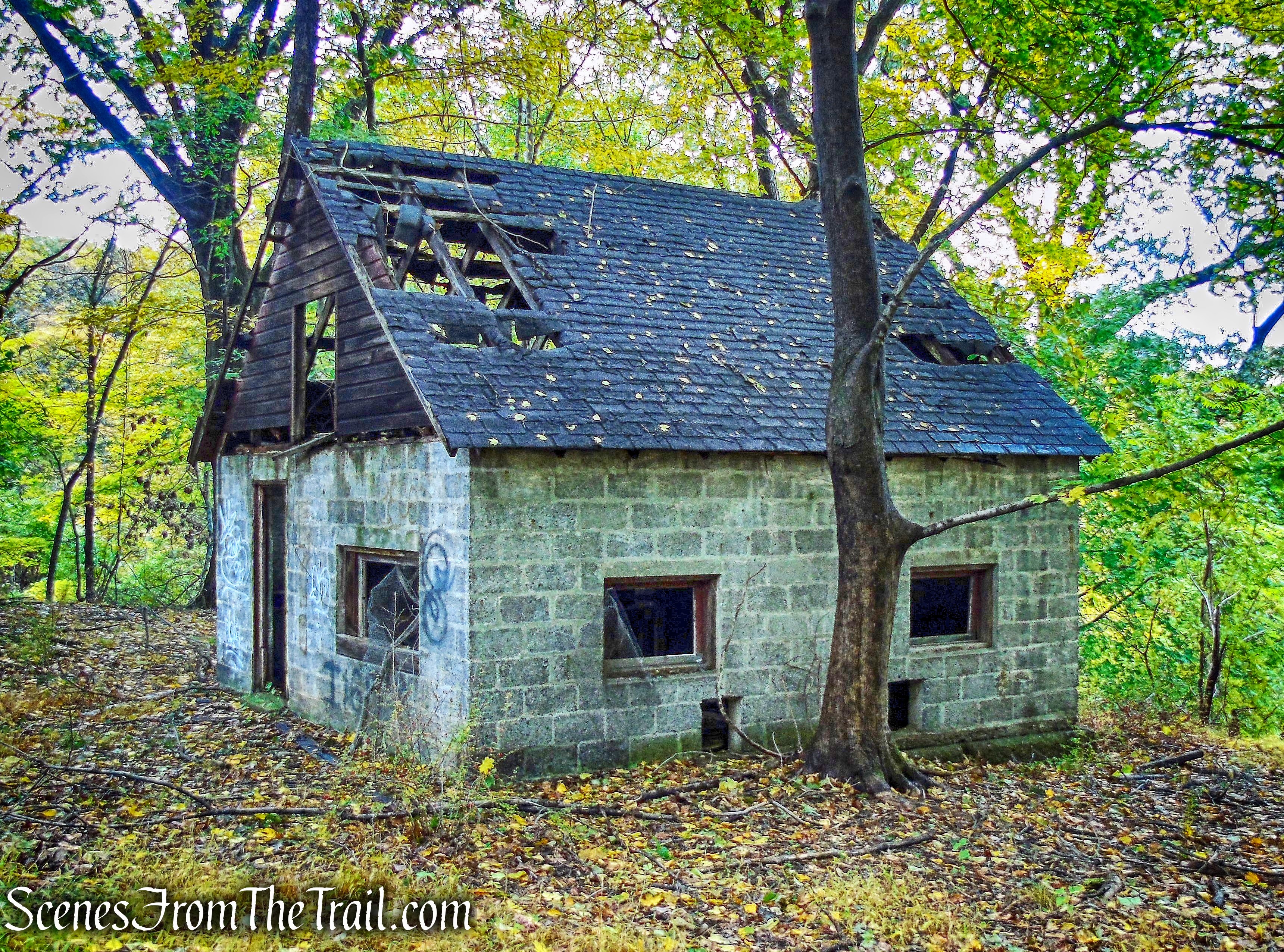 ruins - George's Island Park
