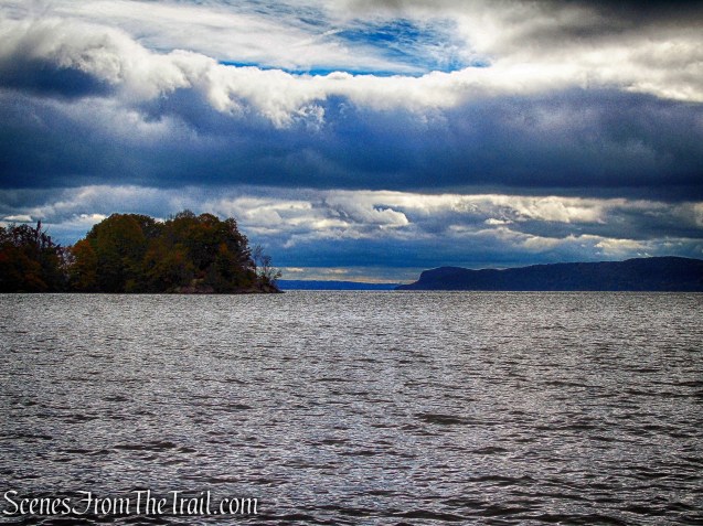 White Trail - George's Island Park