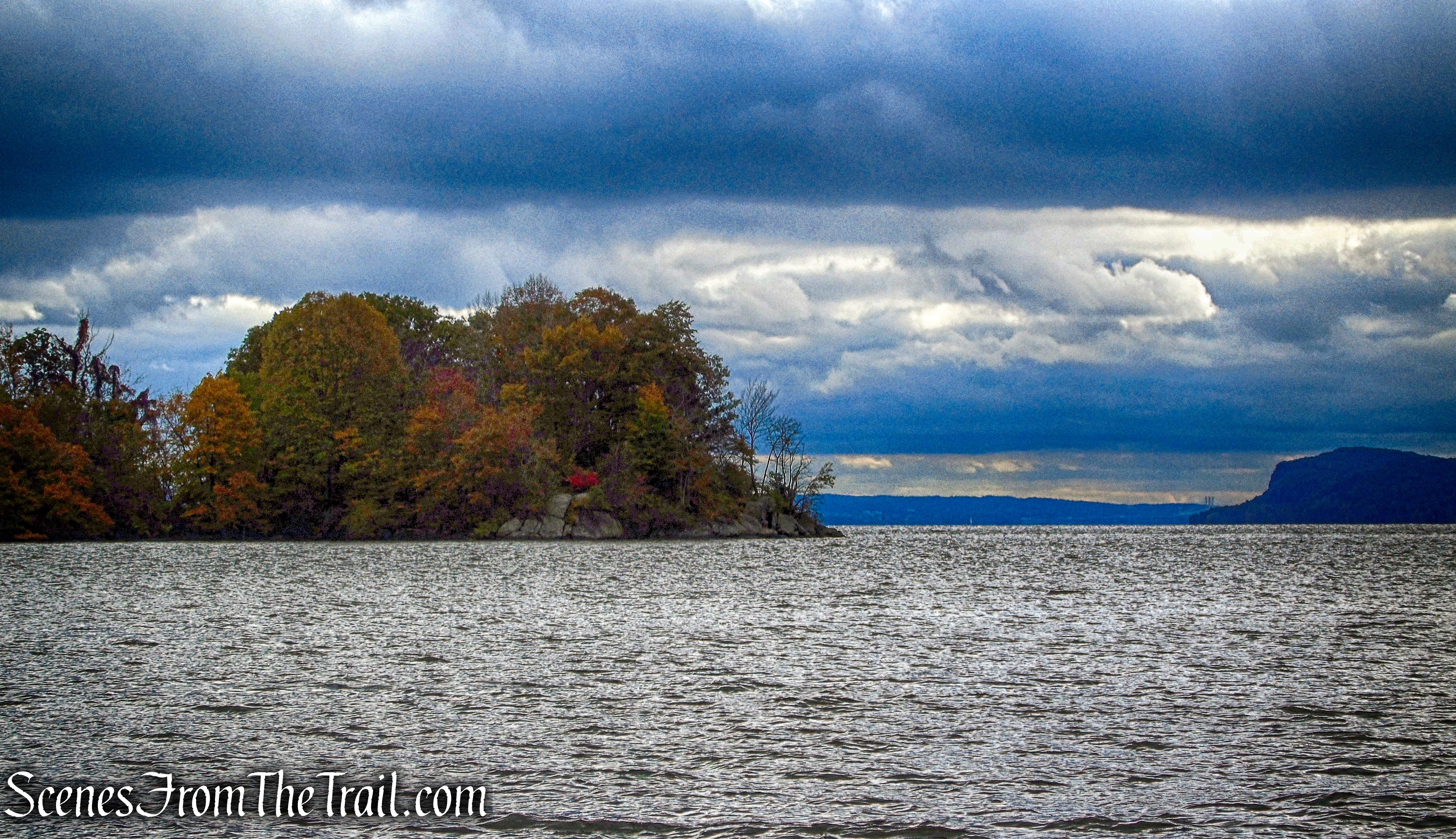 White Trail - George's Island Park