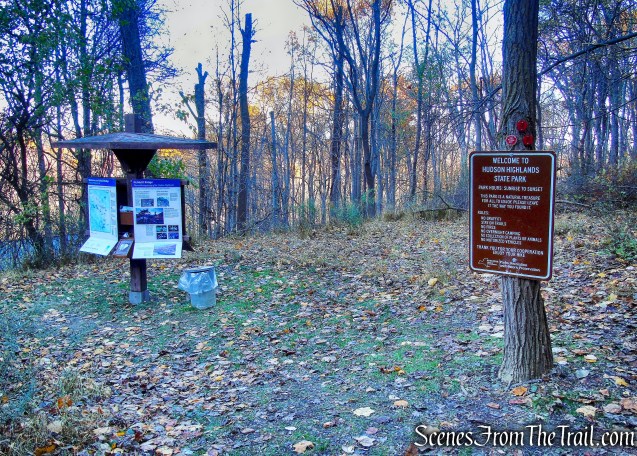 start of Overlook Trail