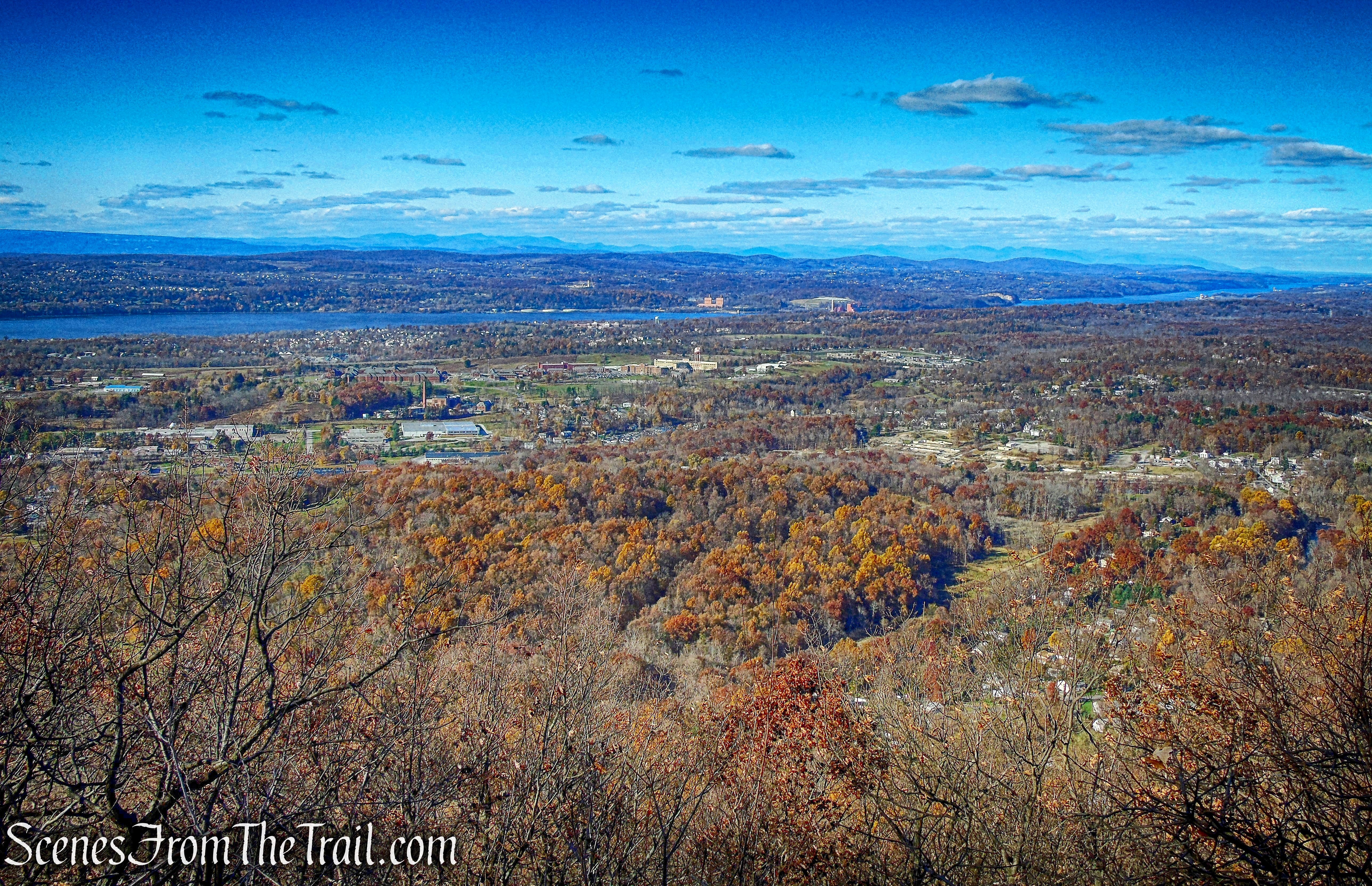 view from Overlook Trail