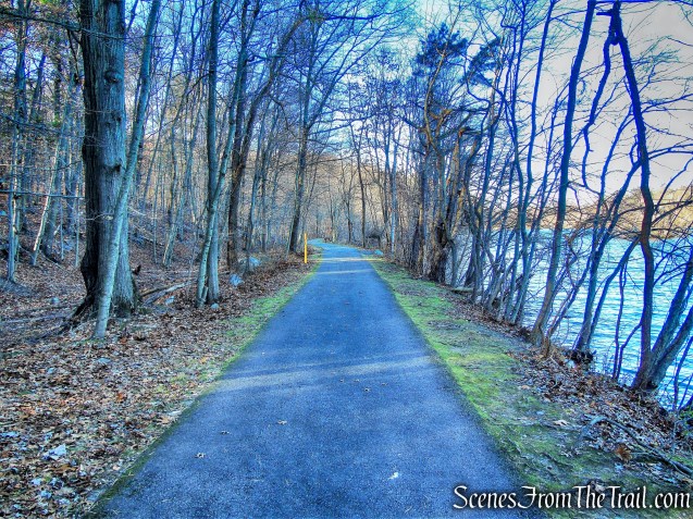 Tarrytown Lakes Extension Trail