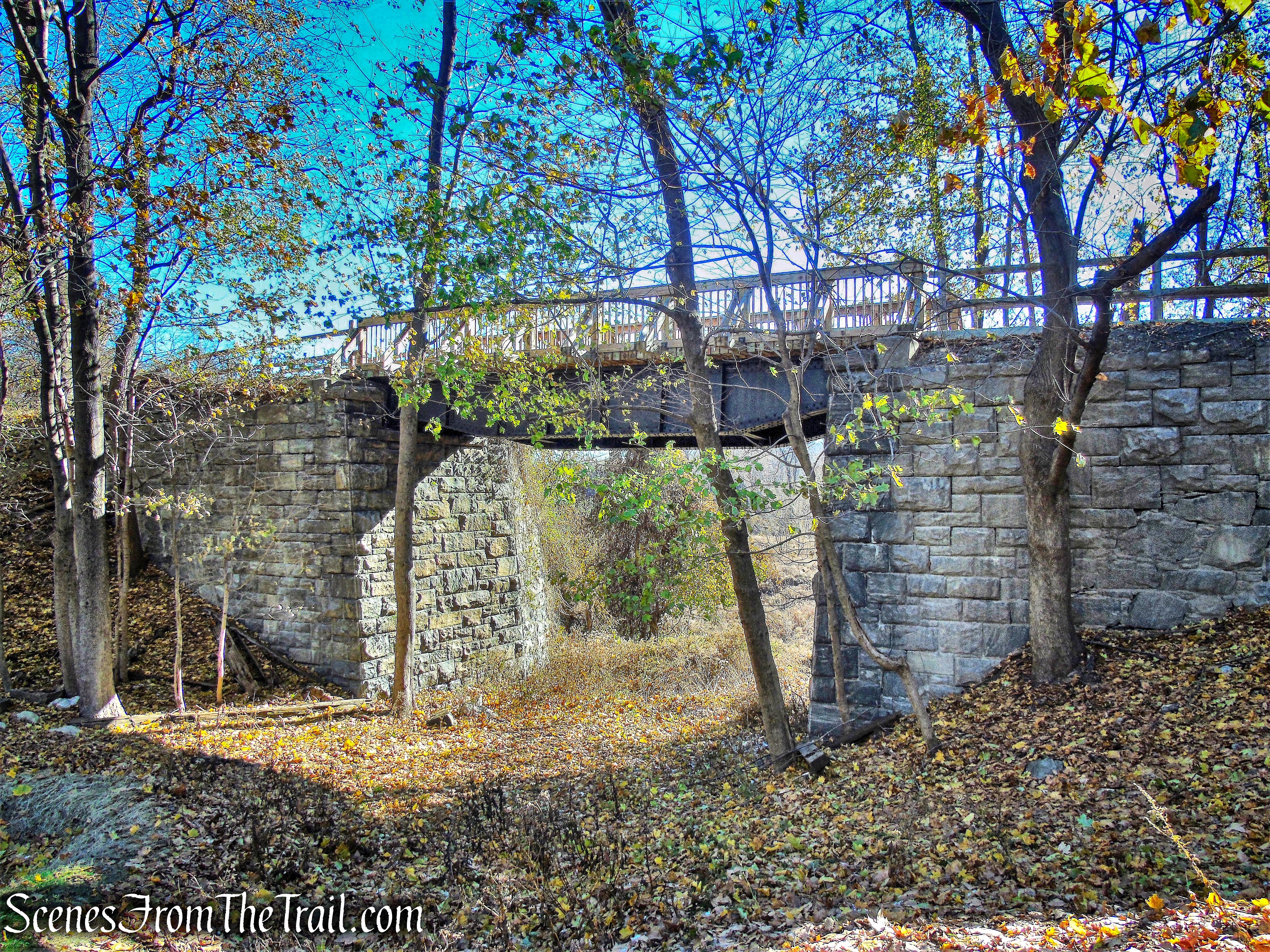 railroad bridge - Tarrytown Lakes Trail