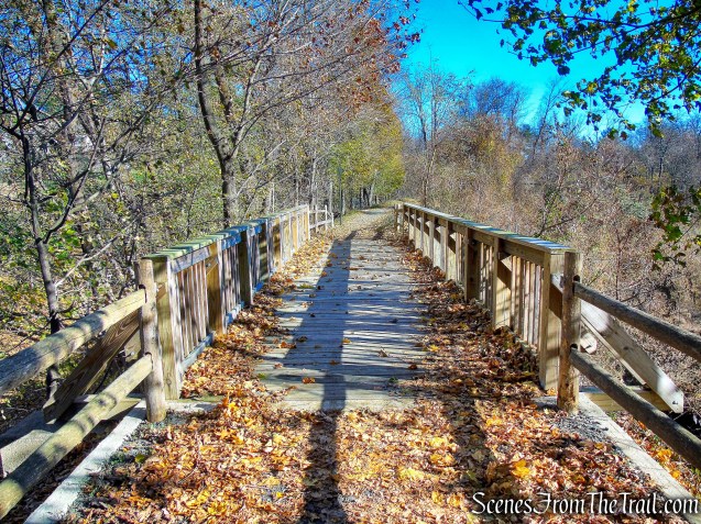 railroad bridge - Tarrytown Lakes Trail
