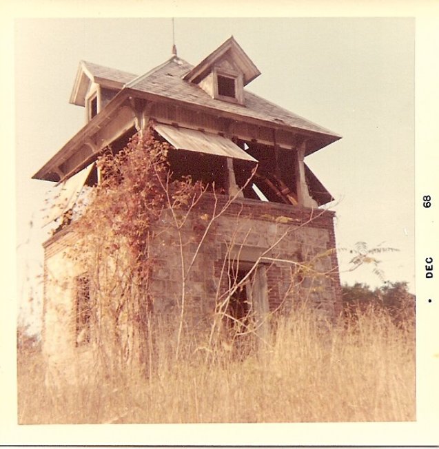 judge's stand - McAndrews Estate